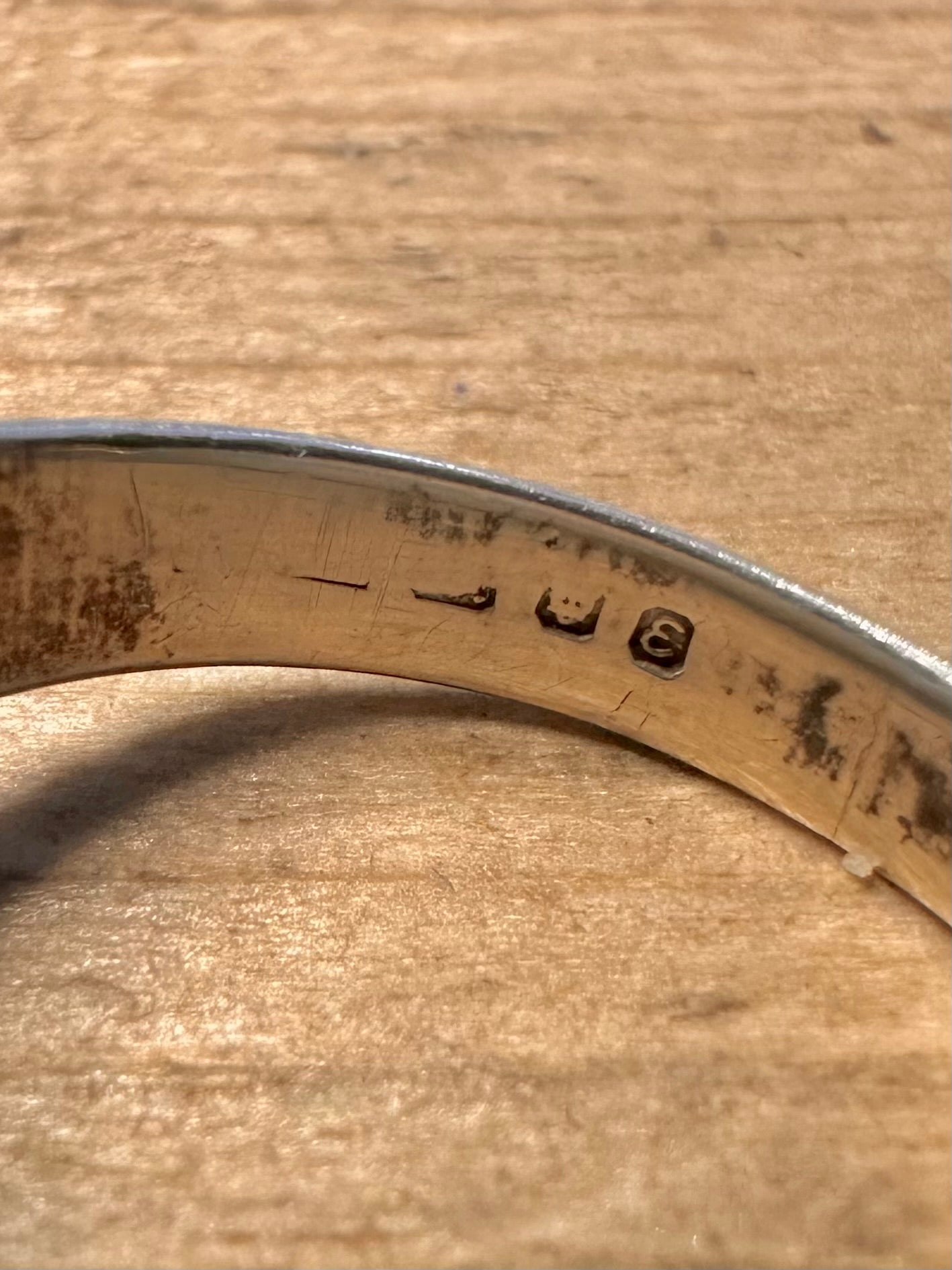 Vintage 1979 Engraved Signet 925 Silver Size V Ring