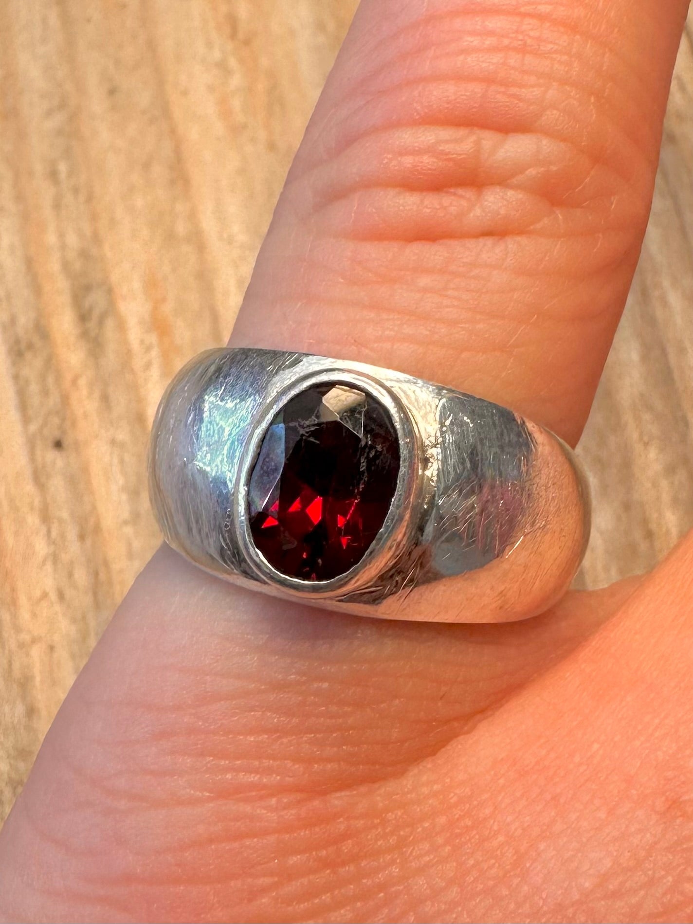 Vintage Garnet Dome 925 Sterling Silver Size N Ring