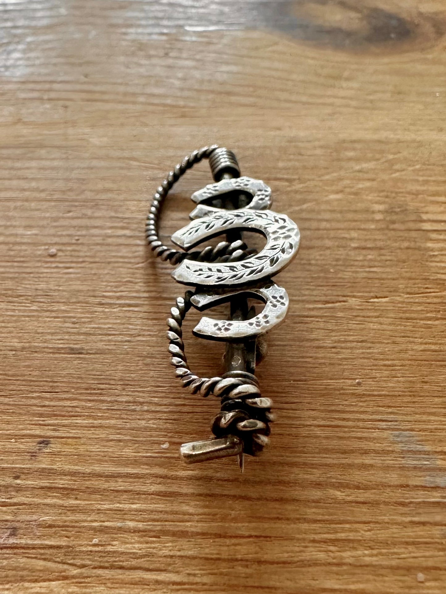 Vintage 1895 Horse Shoe and Riding Crop 925 Silver Brooch