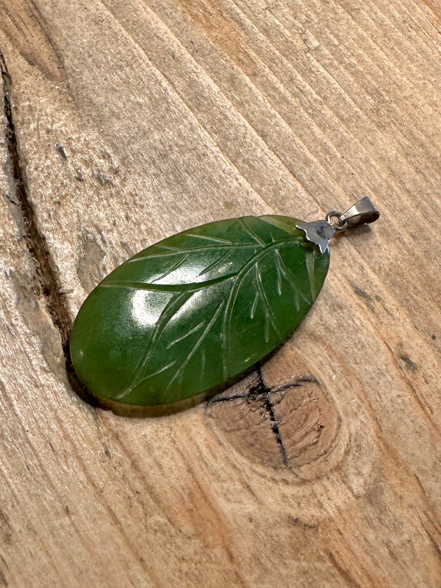 Vintage Jade Leaf 925 Silver Pendant