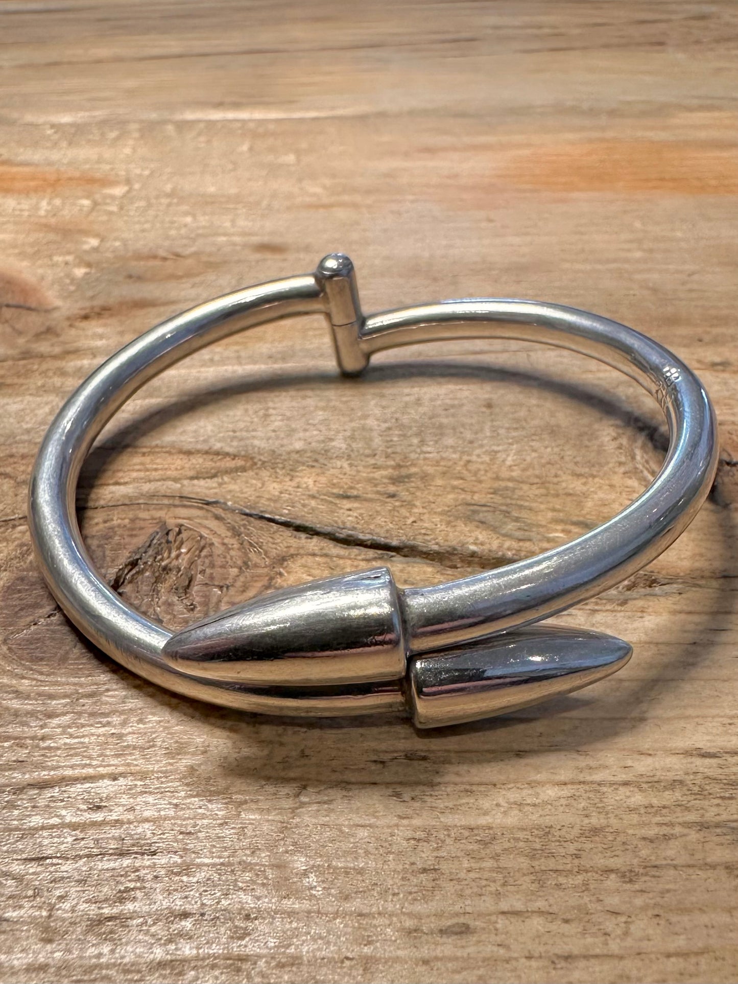 Vintage Taxco Arrow Hinged 925 Silver Bangle
