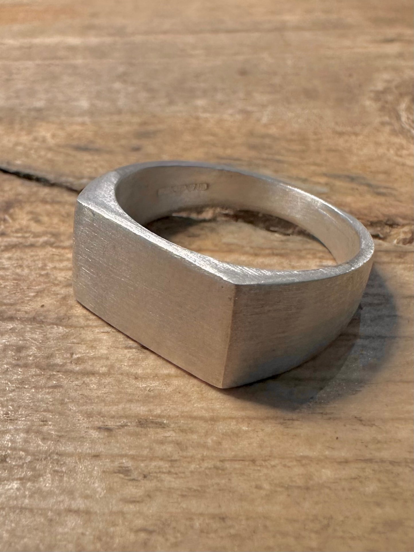 Modern Plain Rectangle Signet 925 Silver Size O Ring