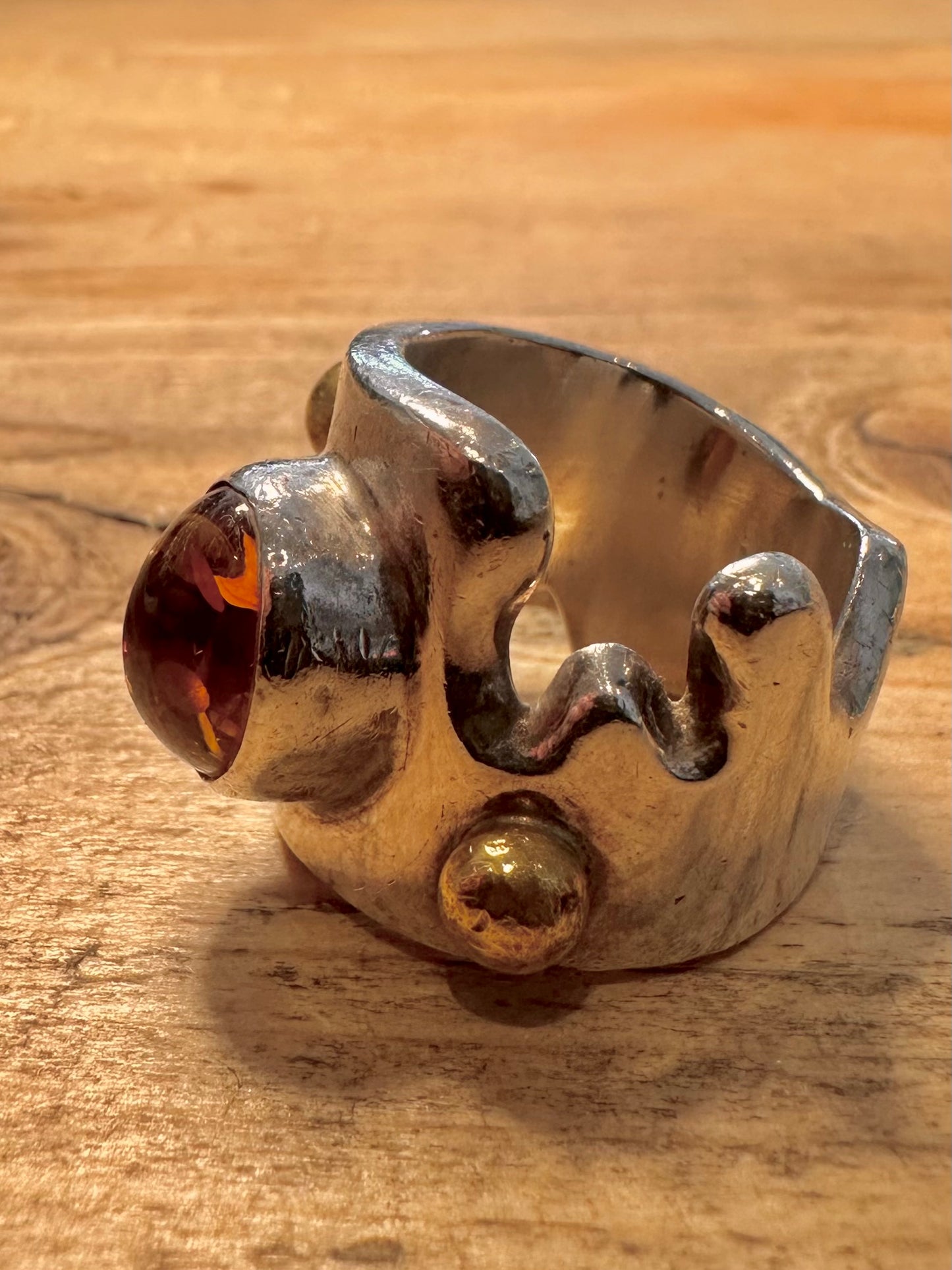 Modernist Abstract Chunky Amber Gold Ball 925 Silver Size N1/2 Ring