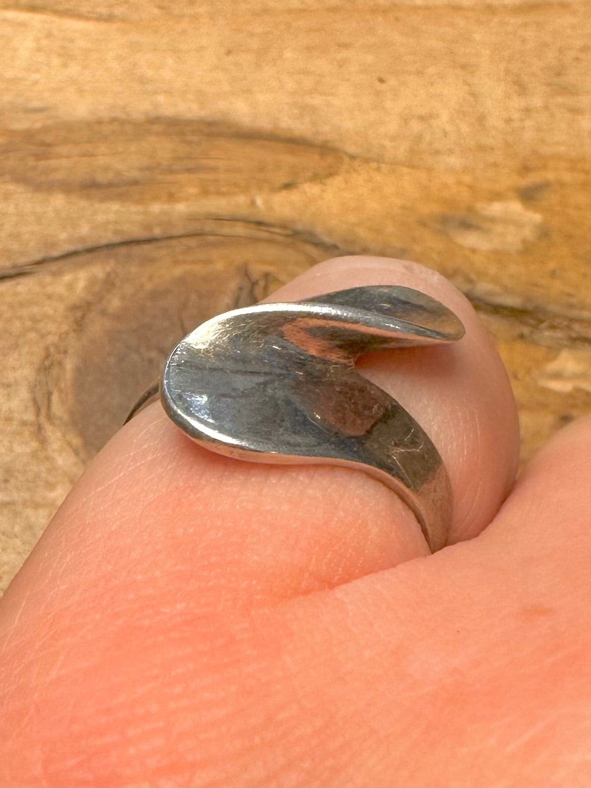 Abstract Twisted 925 Silver Size M Ring