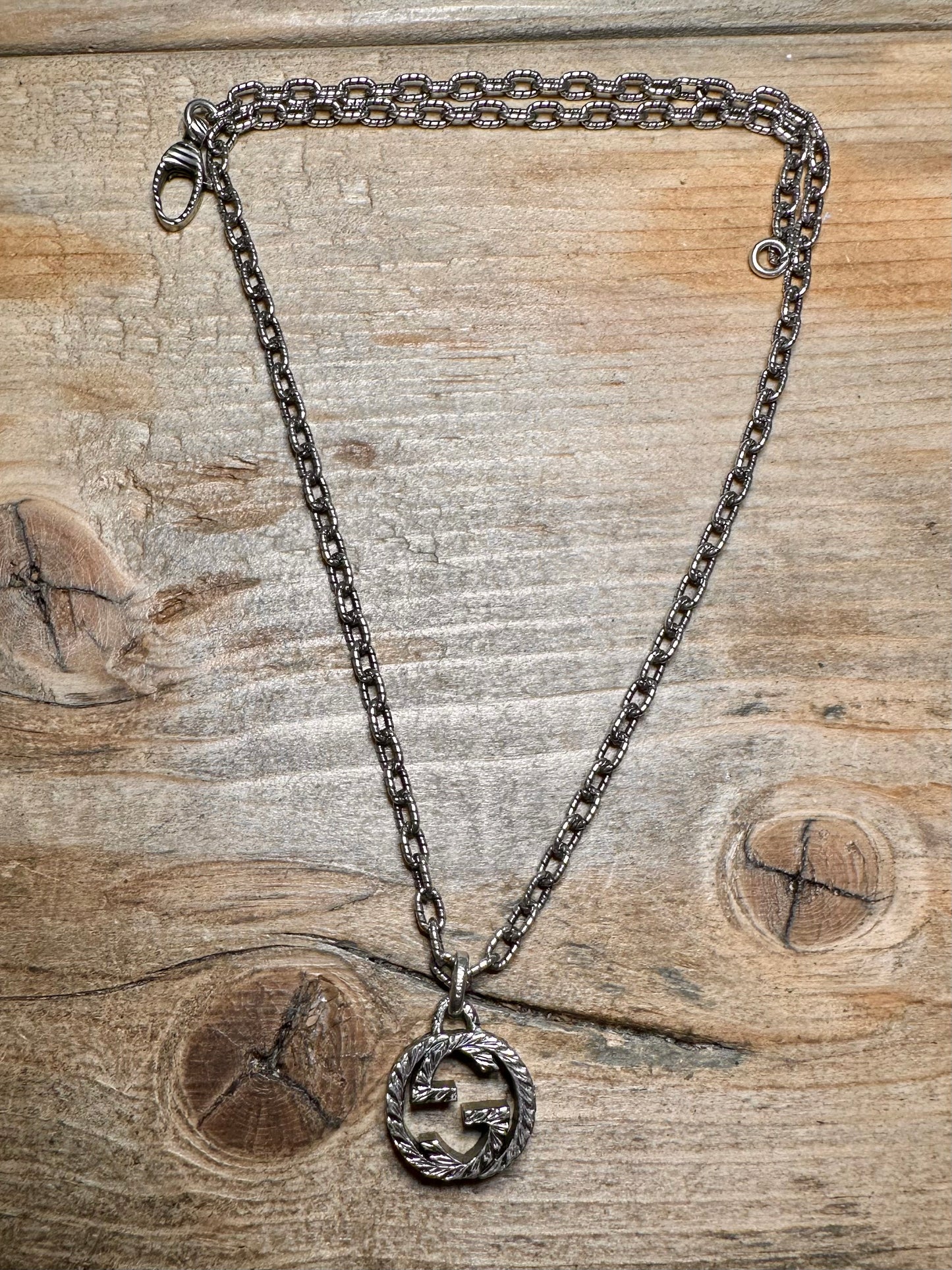 Vintage GUCCI GG Textured 925 Silver 17.5 inch Necklace