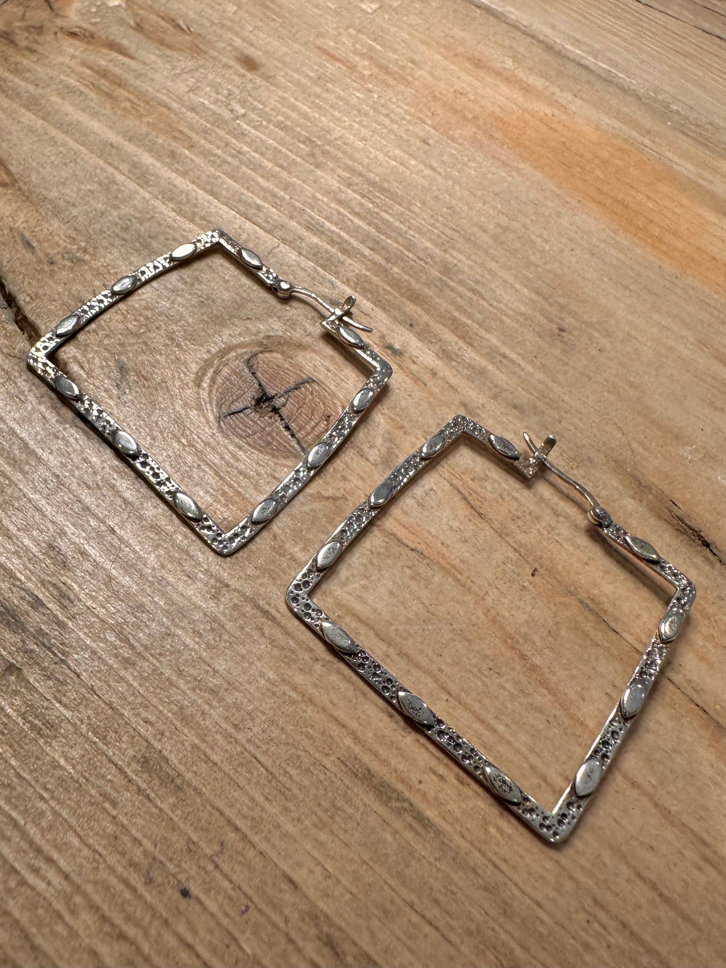 Abstract Textured Square Hoops 925 Silver Earrings