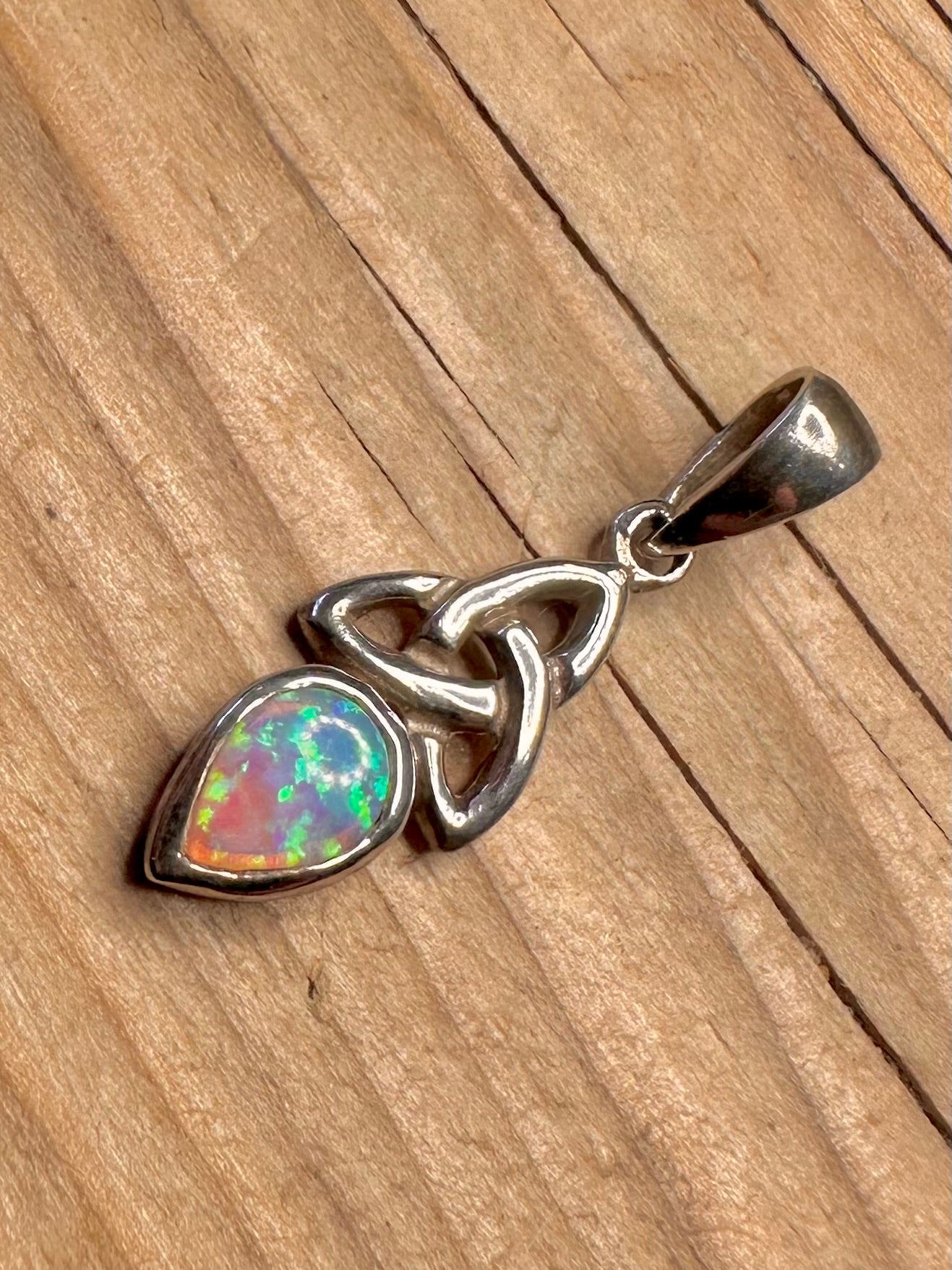 Vintage Opal Celtic 925 Sterling Silver Pendant