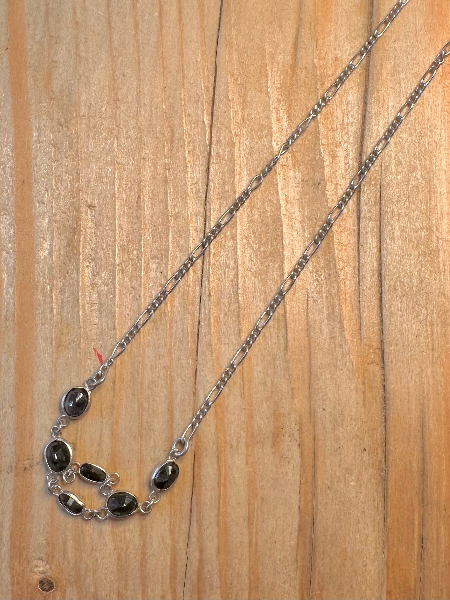 Vintage Dark Blue Stone Figaro Chain 925 Sterling Silver 16.5 inch Necklace
