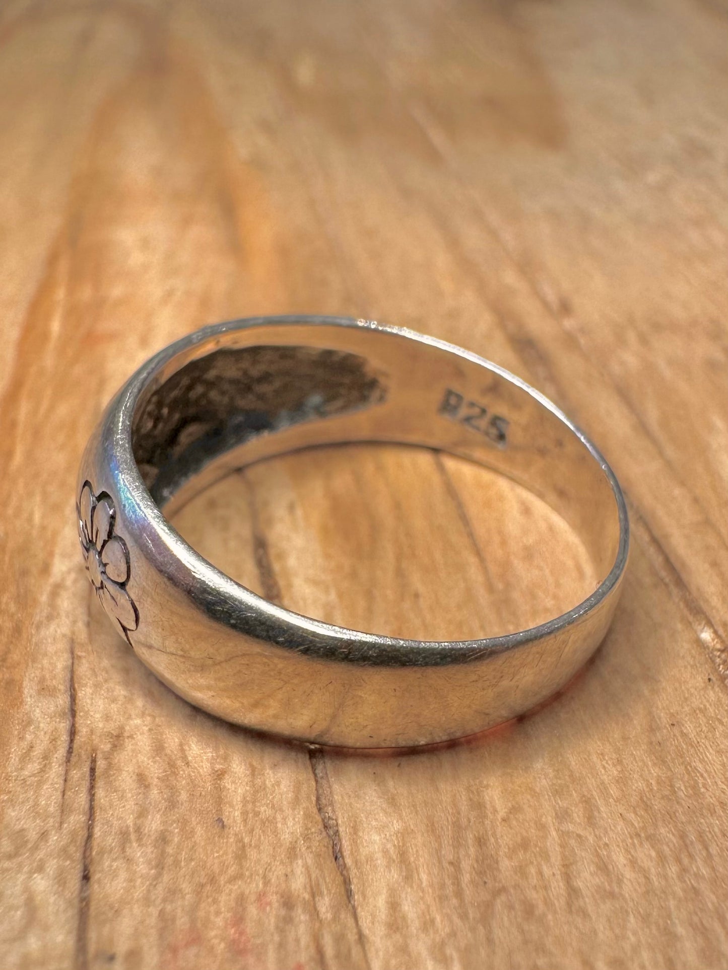 Vintage Flower Dome 925 Sterling Silver Size M Ring