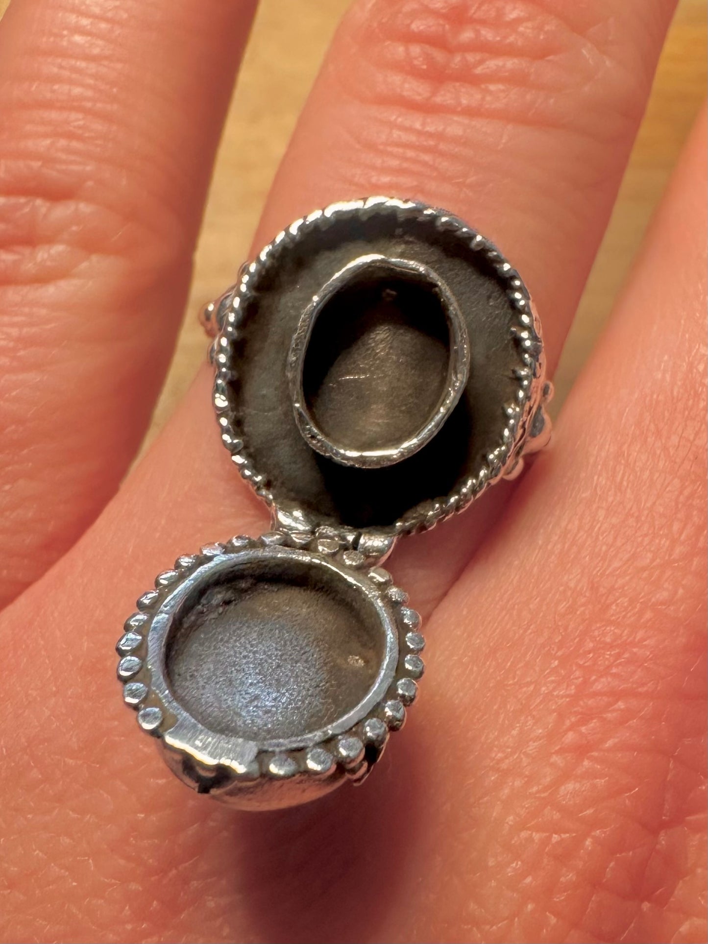 Vintage Tribal Poison 925 Silver Size Q1/2 Ring