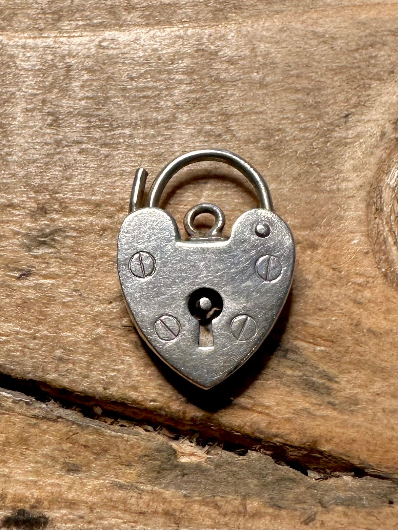 Vintage Heart Padlock 925 Silver Pendant
