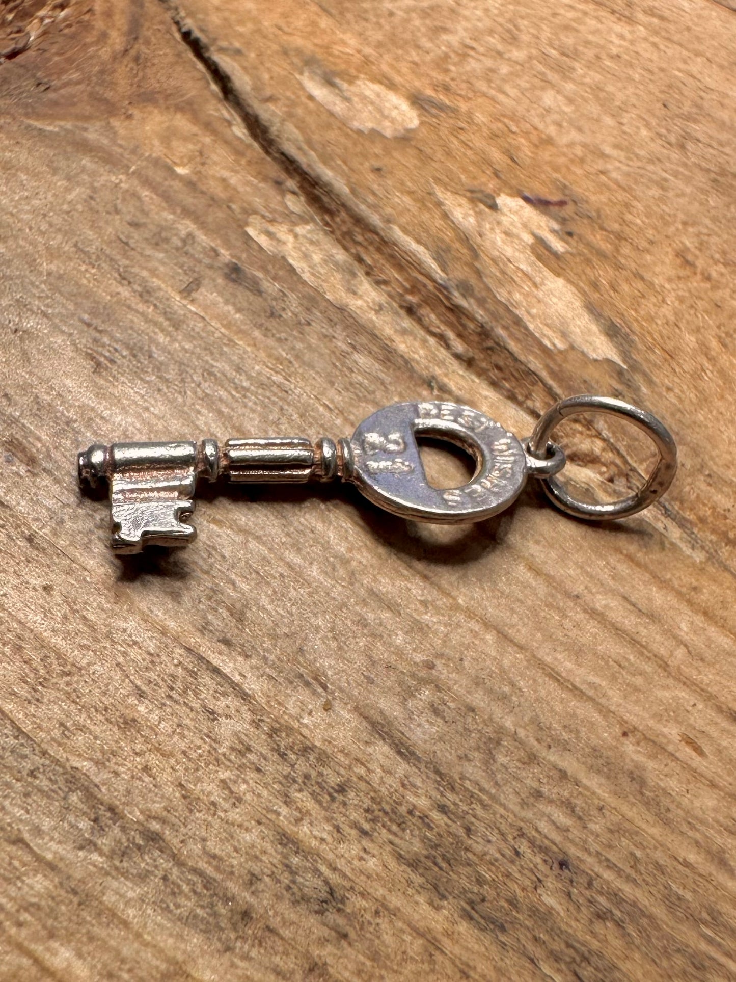 Vintage Key 21 Best Wishes 925 Silver Pendant