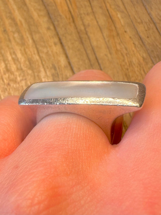 Abstract Mother of Pearl Bar 925 Sterling Silver Size O Ring