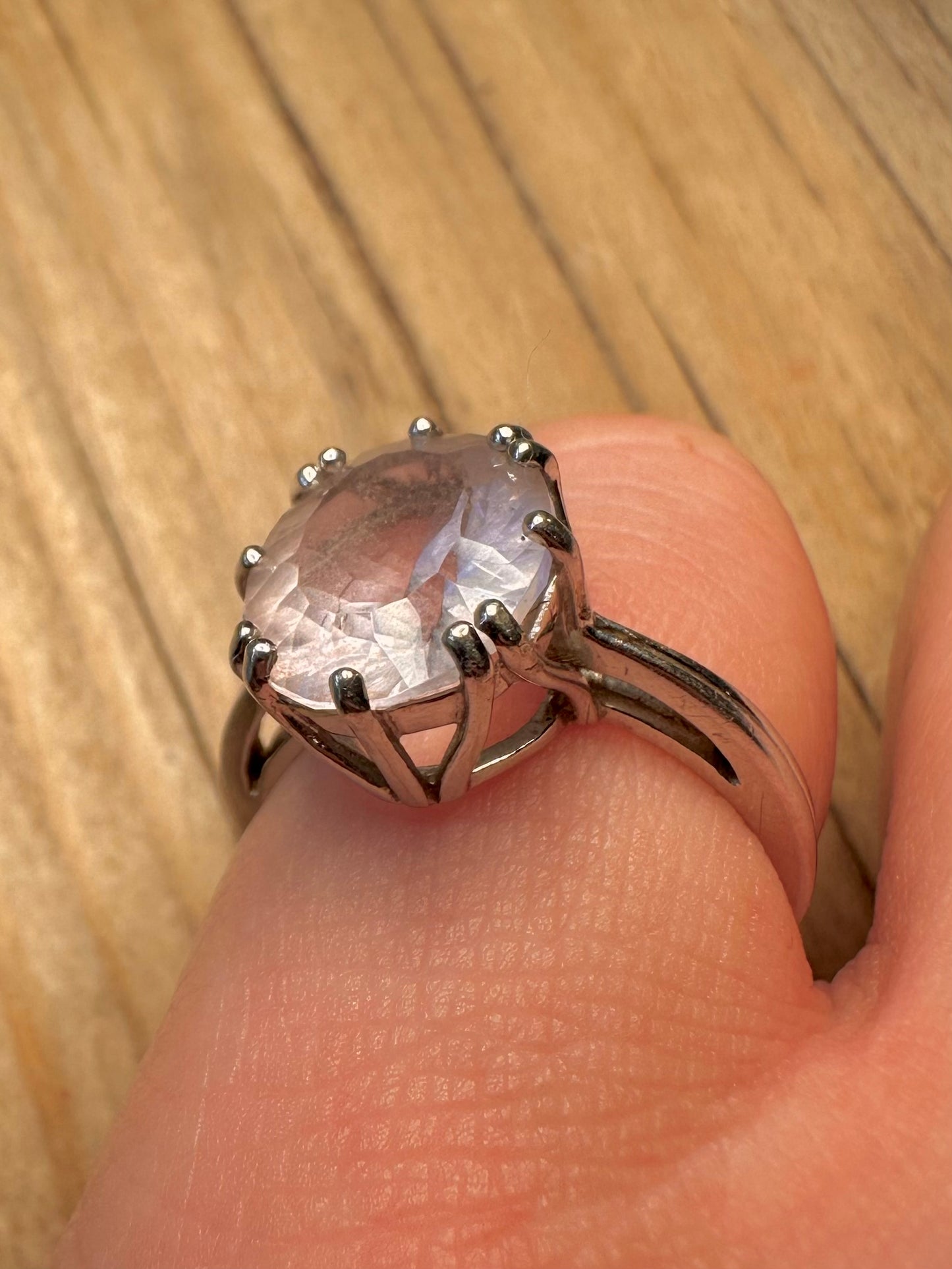 Modern 2008 9ct White Gold Rose Quarts Size N1/2 Ring