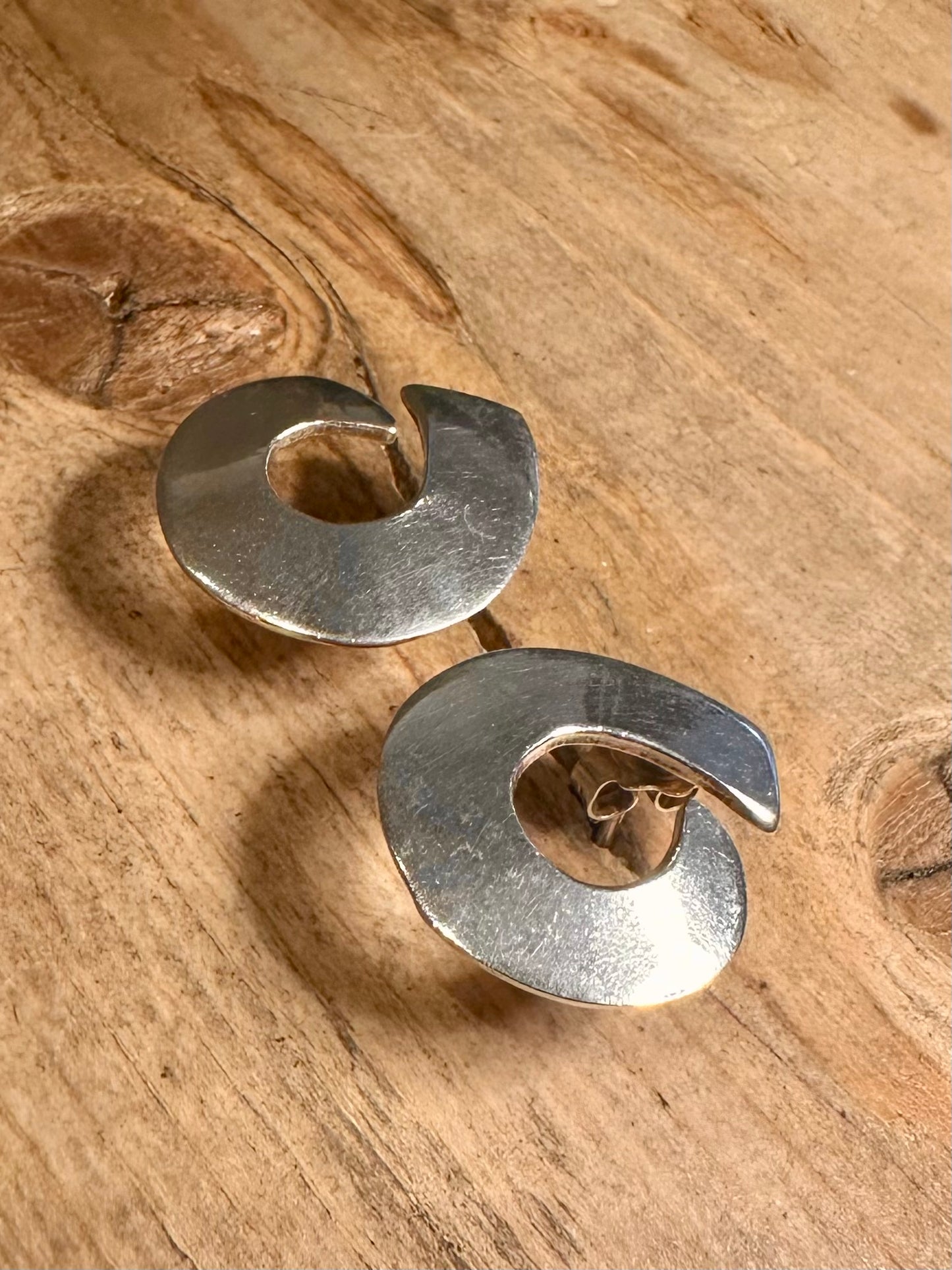 Abstract Swirl 925 Silver Stud Earrings