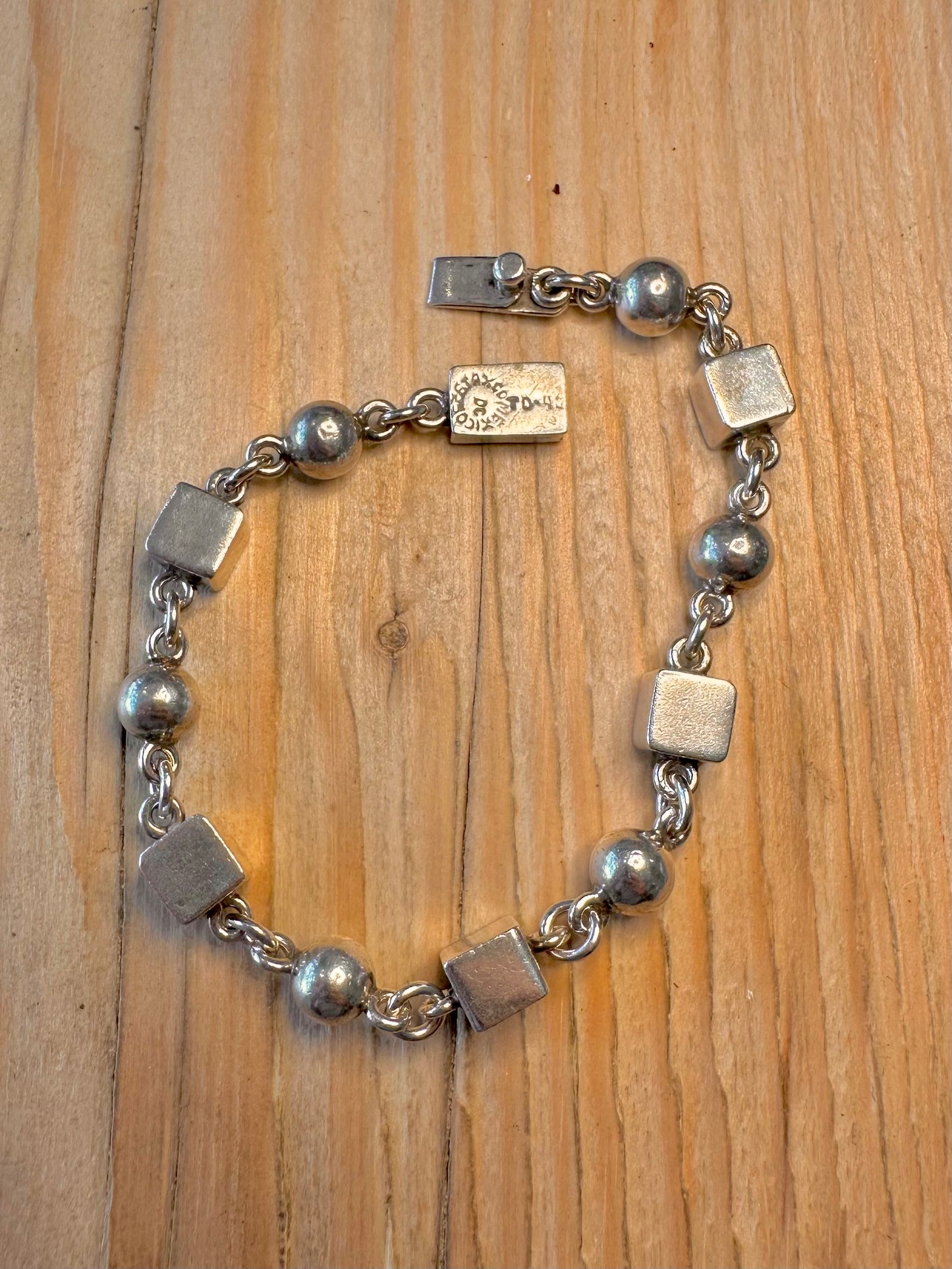 Abstract Square and Circle 925 Sterling Mexico 8.3 inch Bracelet