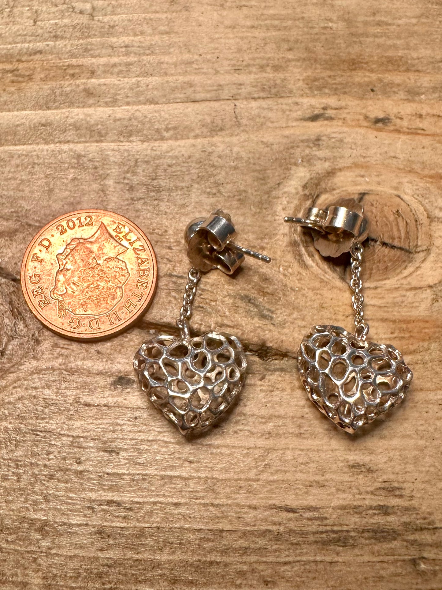Modern Heart Dangle 925 Silver Earrings