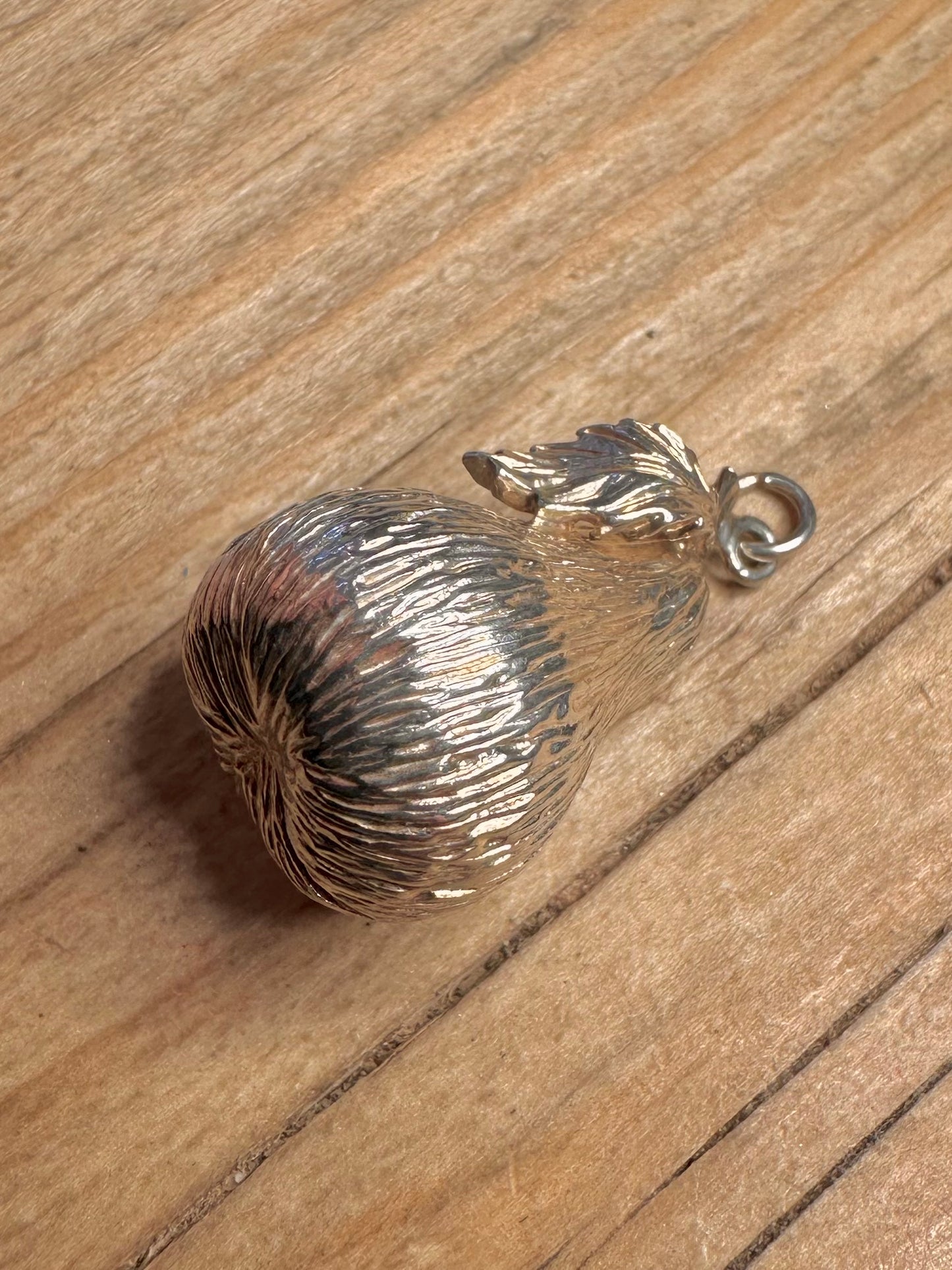 Vintage 1978 Textured Pear 925 Sterling Silver Pendant