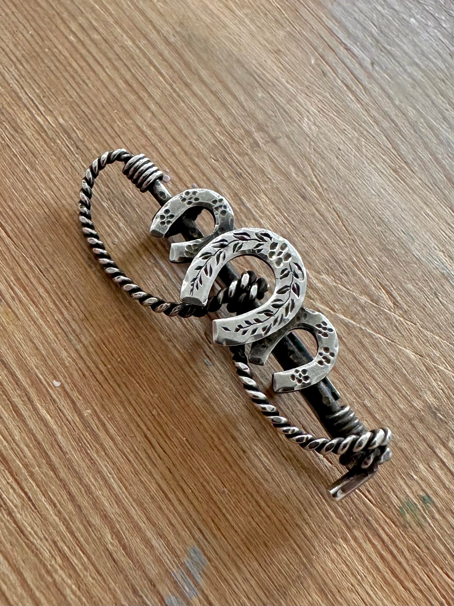 Vintage 1895 Horse Shoe and Riding Crop 925 Silver Brooch