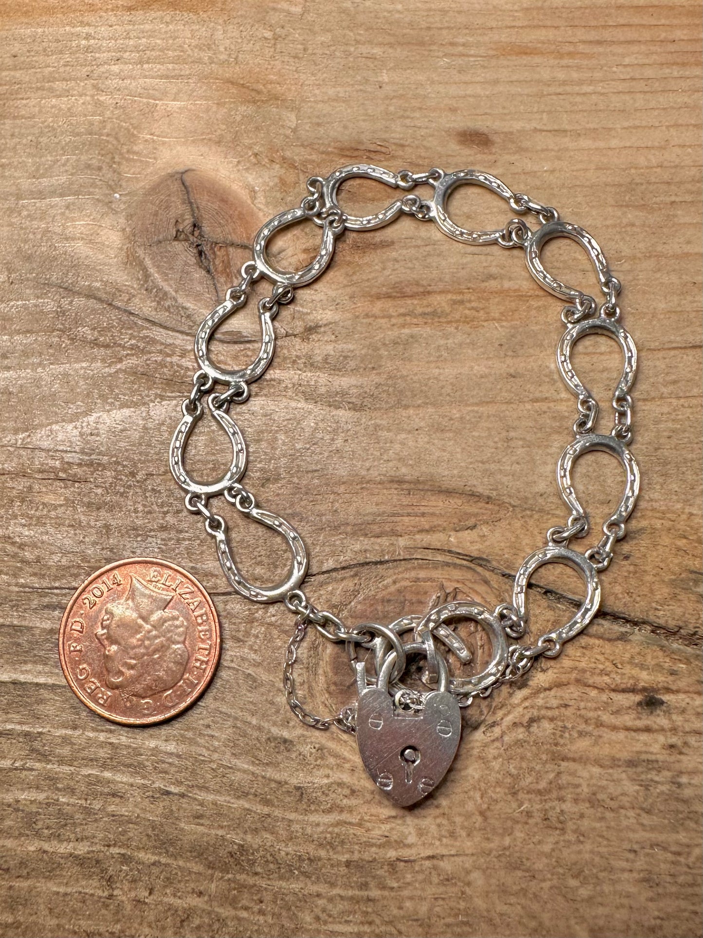Vintage Horseshoe Equestrian Link Heart Padlock with Safety Chain 925 Silver Bracelet