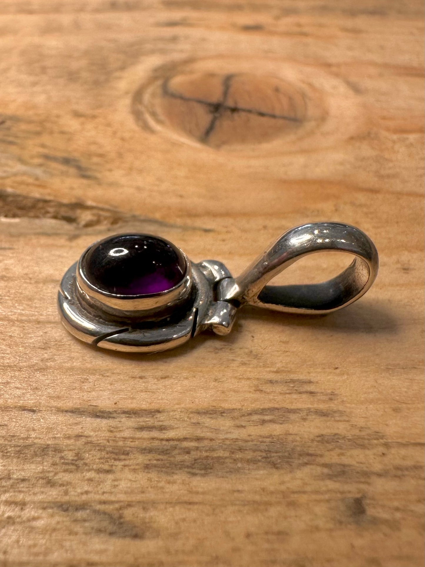 Vintage Amethyst Oval 925 Silver Pendant