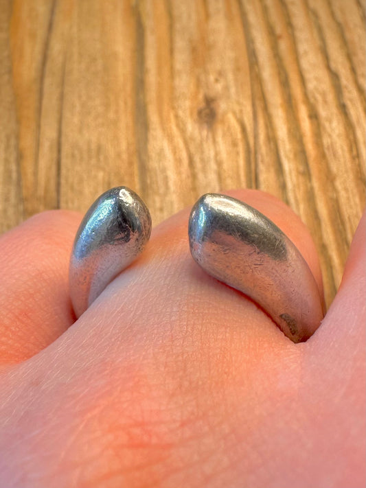 Abstract Modernist Heavy 2001 Maker DJC 925 Sterling Silver Size Q Ring
