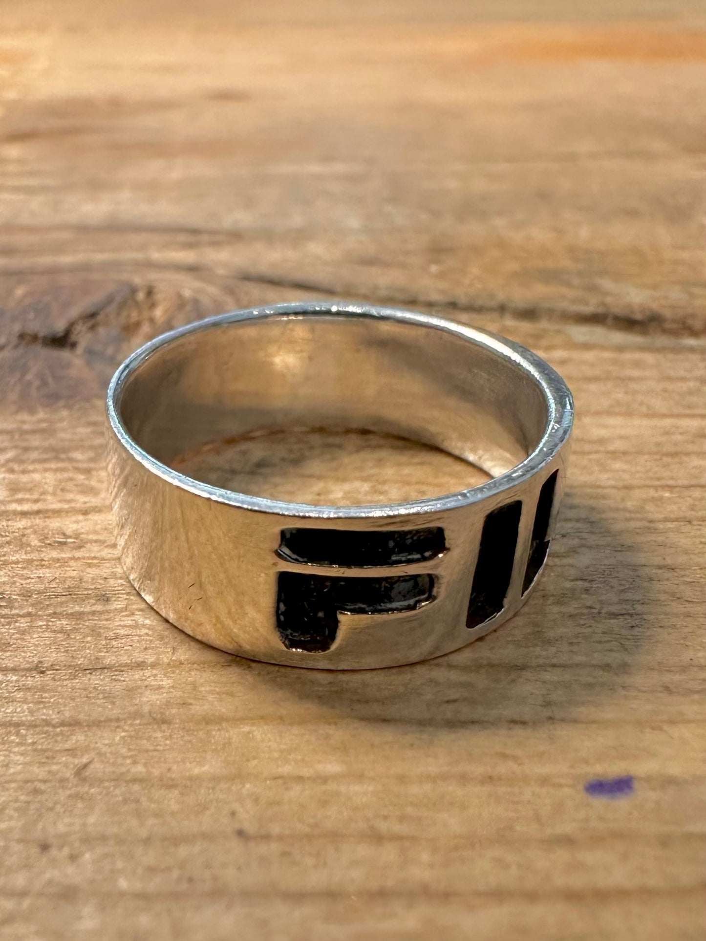 Vintage FILA Band 925 Silver Size R Ring