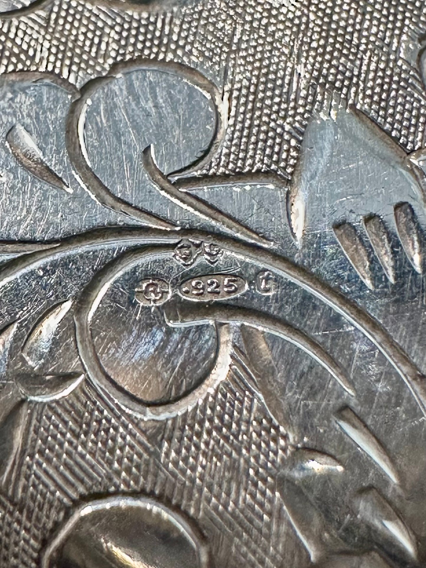 Vintage 1974 Heart Engraved 925 Silver Locket Pendant
