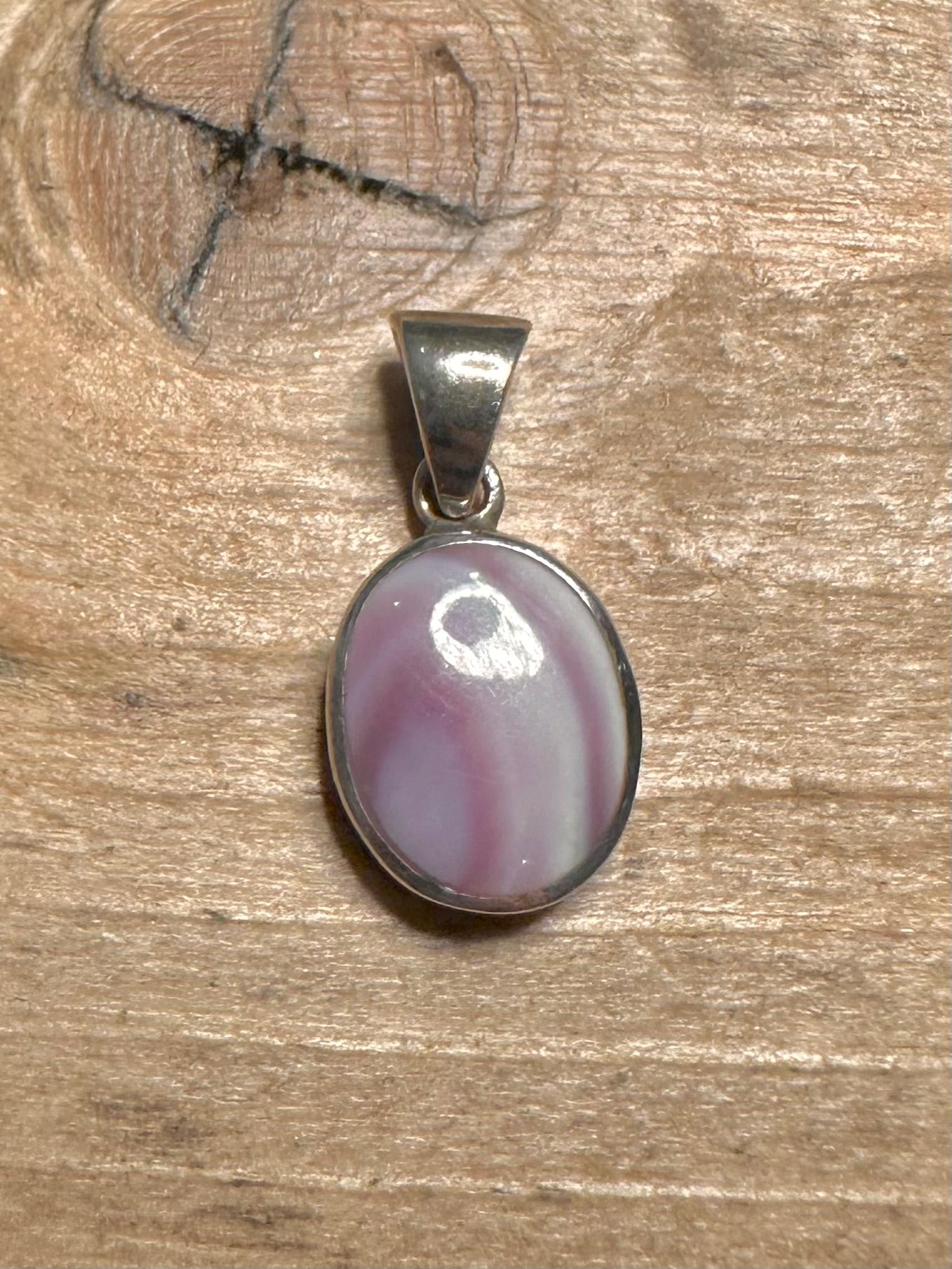 Vintage Shell Purple 925 Silver Pendant