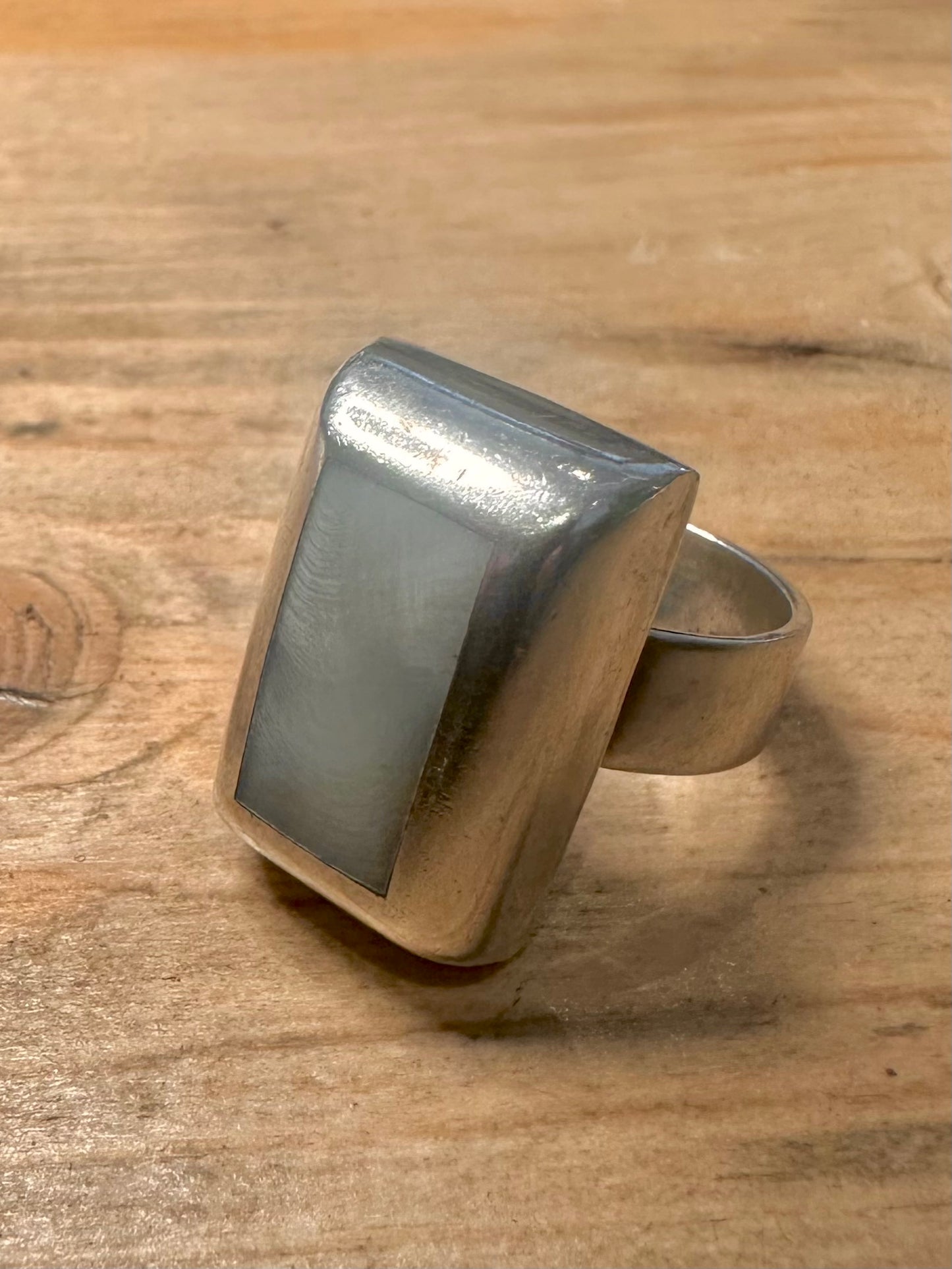 Vintage Chunky Blue Mother of Pearl Mexico 925 Silver Size M1/2 Ring