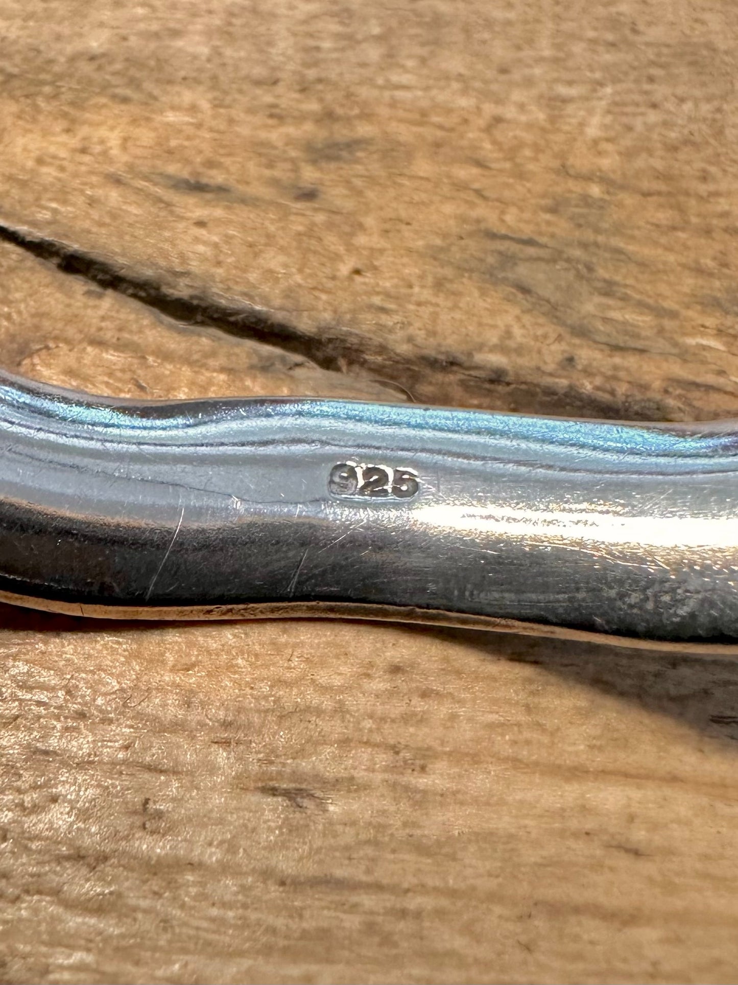 Abstract Wave Concave 925 Silver Bangle