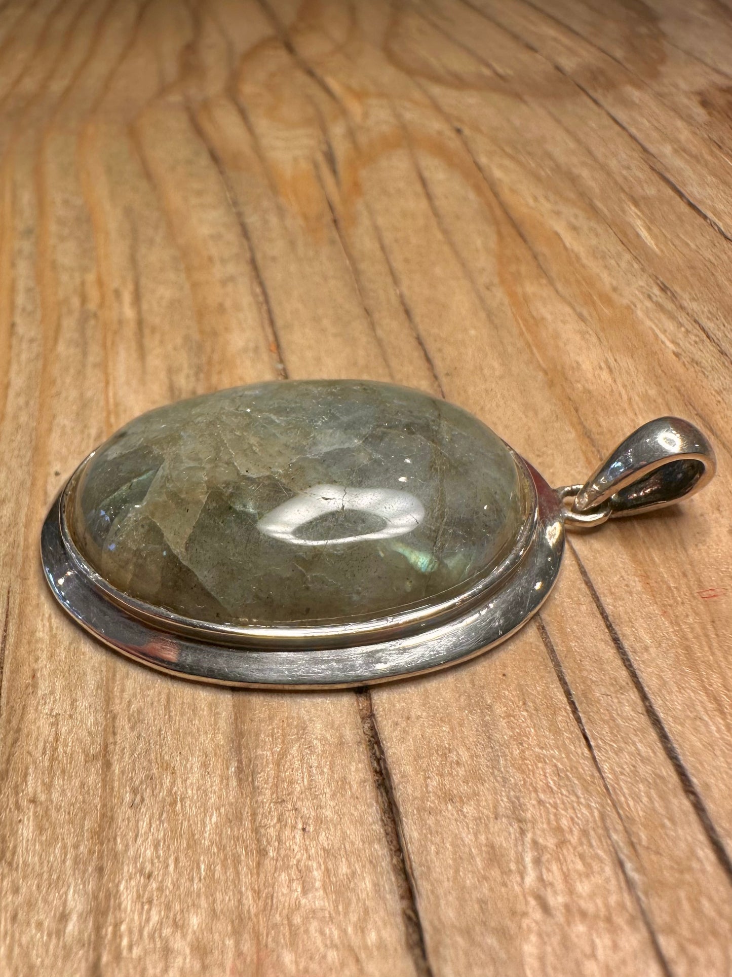 Vintage Labradorite Oval 925 Sterling Silver Pendant