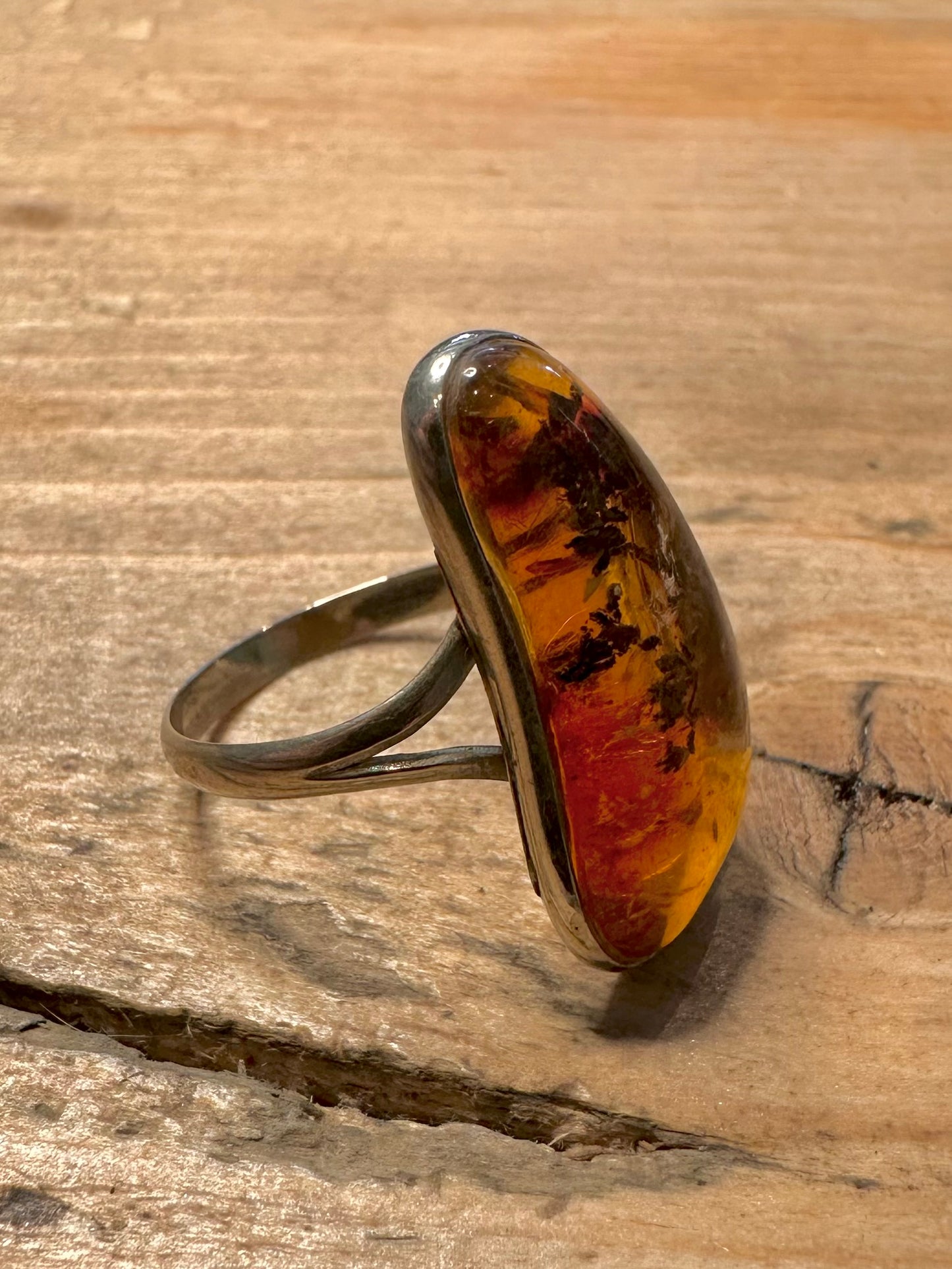 Vintage Elongated Amber 925 Silver Size U Ring
