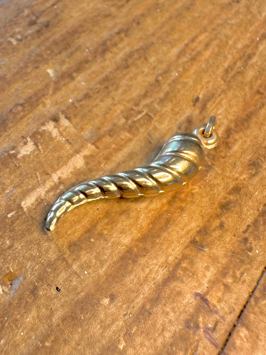 9K Gold Italian Horn Cornicello Pendant