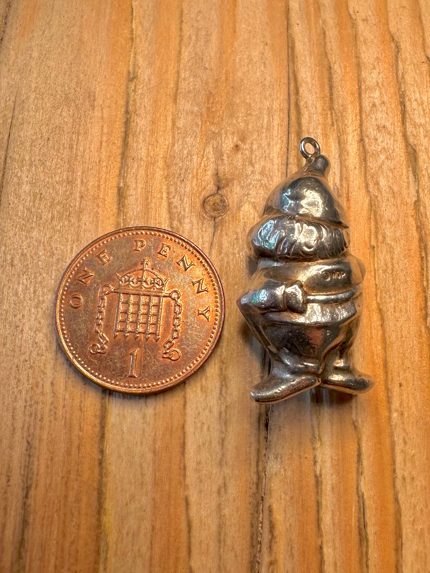 Vintage Walt Disney Dwarf 925 Sterling Silver Pendant