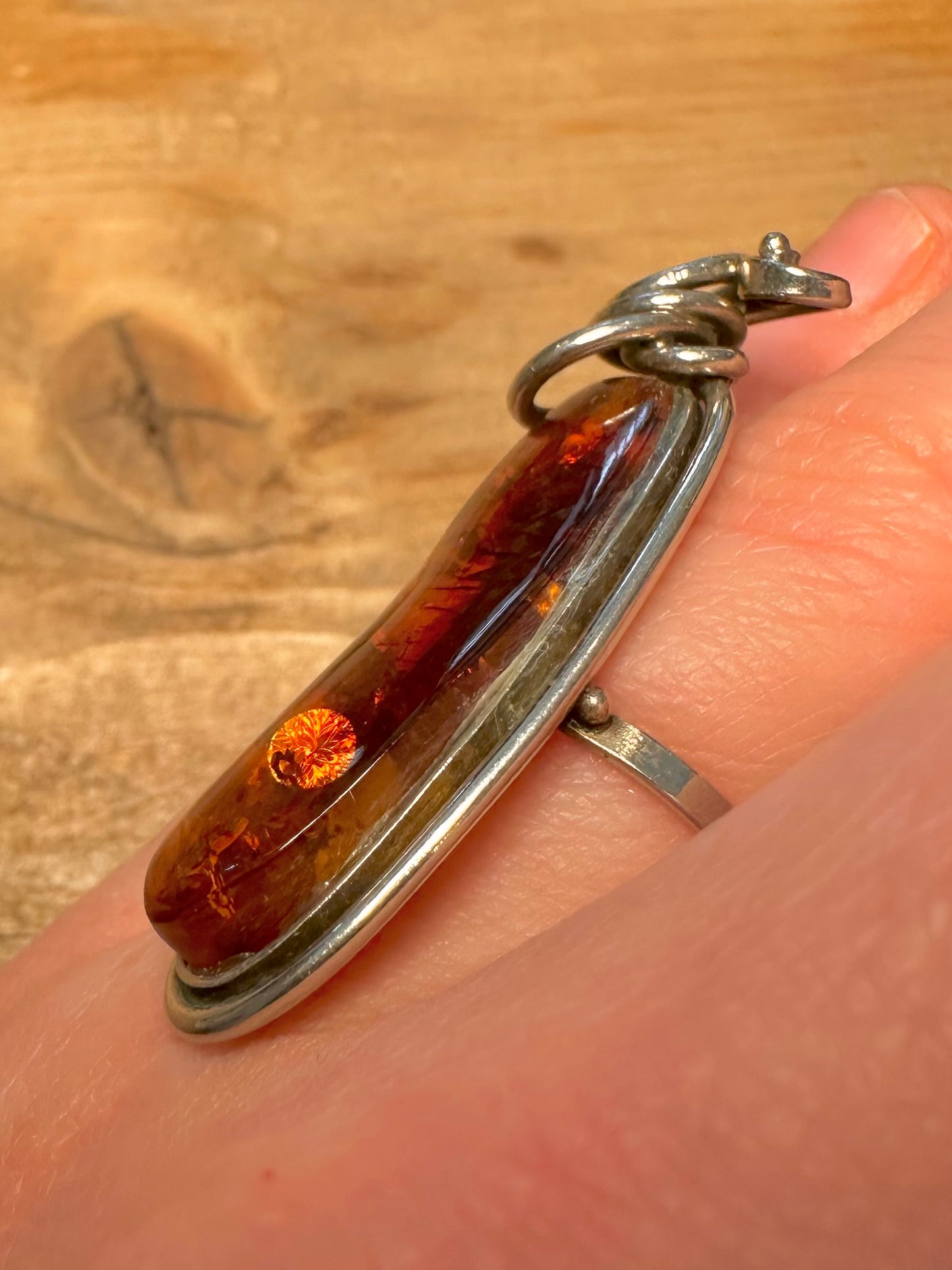 Vintage Elongated Abstract Amber 925 Silver Size U1/2 Ring
