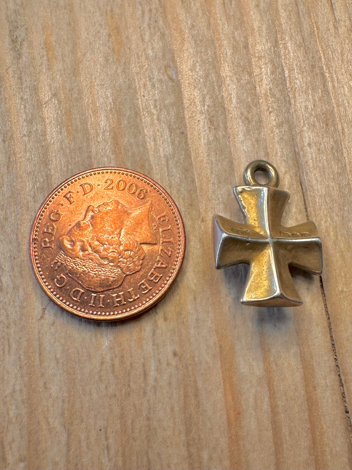 Vintage 1994 Maltese Cross Lapis Gold on 925 Sterling Silver Pendant