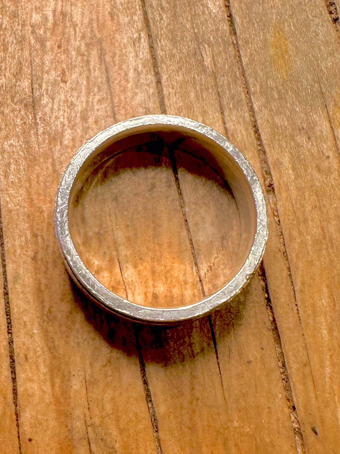 Vintage Handmade Band 925 Sterling Silver Size R Ring