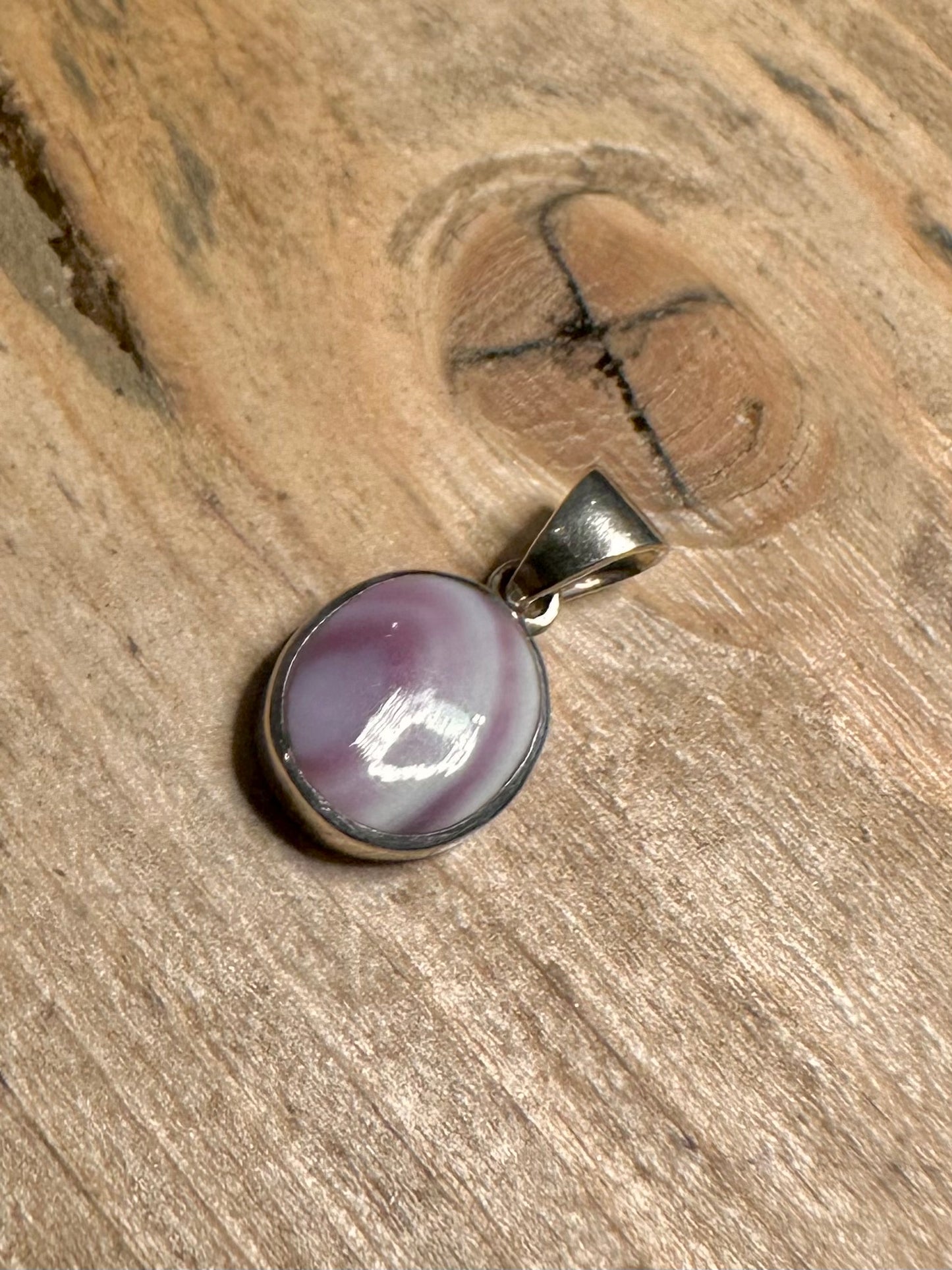 Vintage Shell Purple 925 Silver Pendant