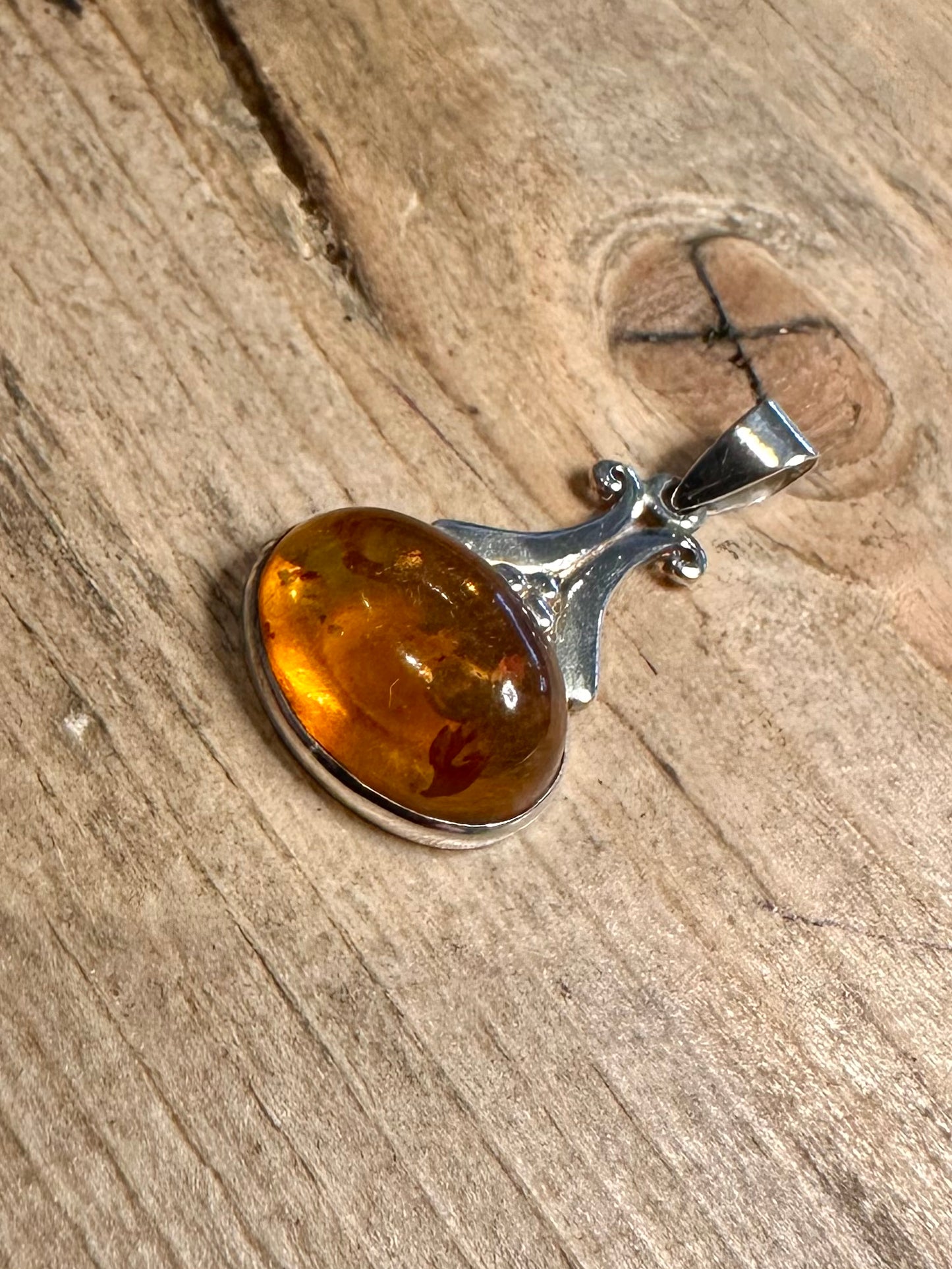Vintage Amber Ornate 925 Silver Pendant