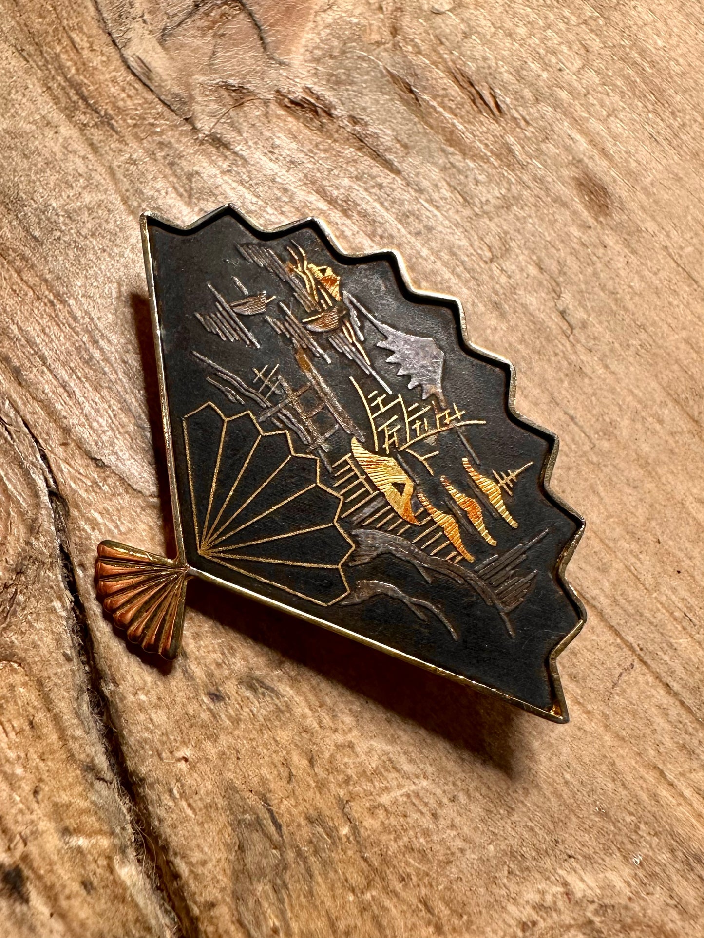 Vintage Japanese Scenic Gold Tone Brooch