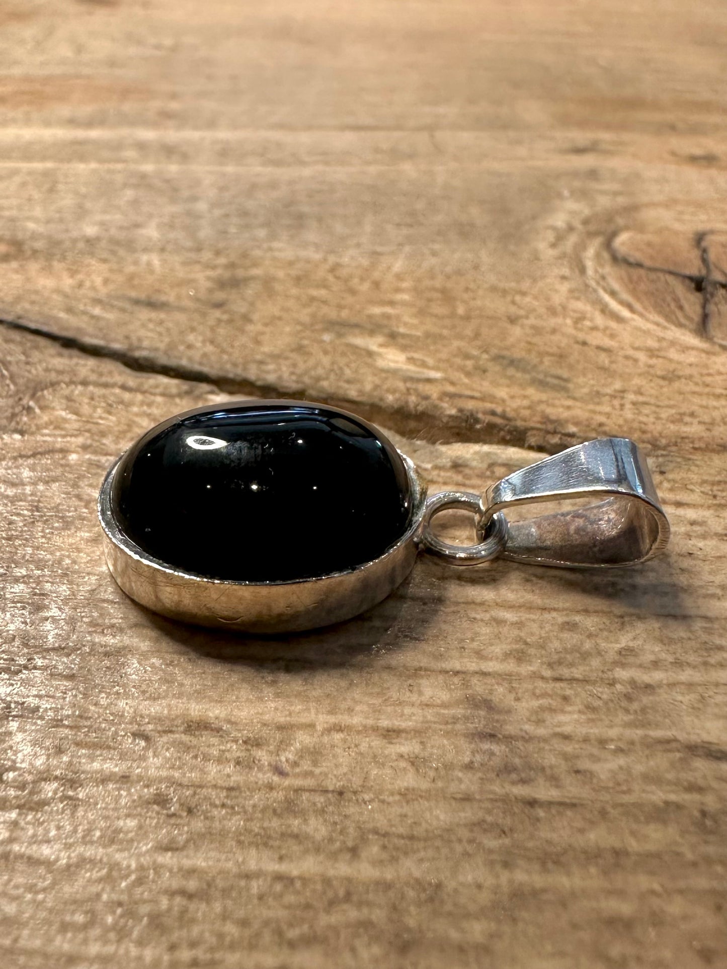 Vintage Black Oval Stone 925 Silver Pendant