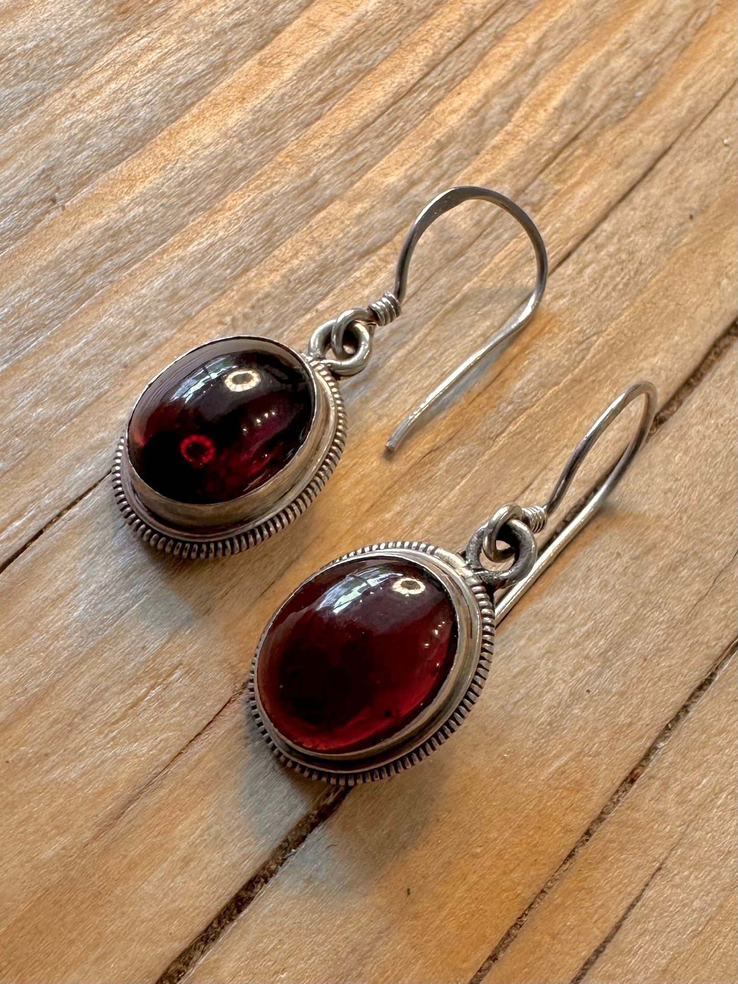 Vintage Garnet Dangle 925 Silver Earrings