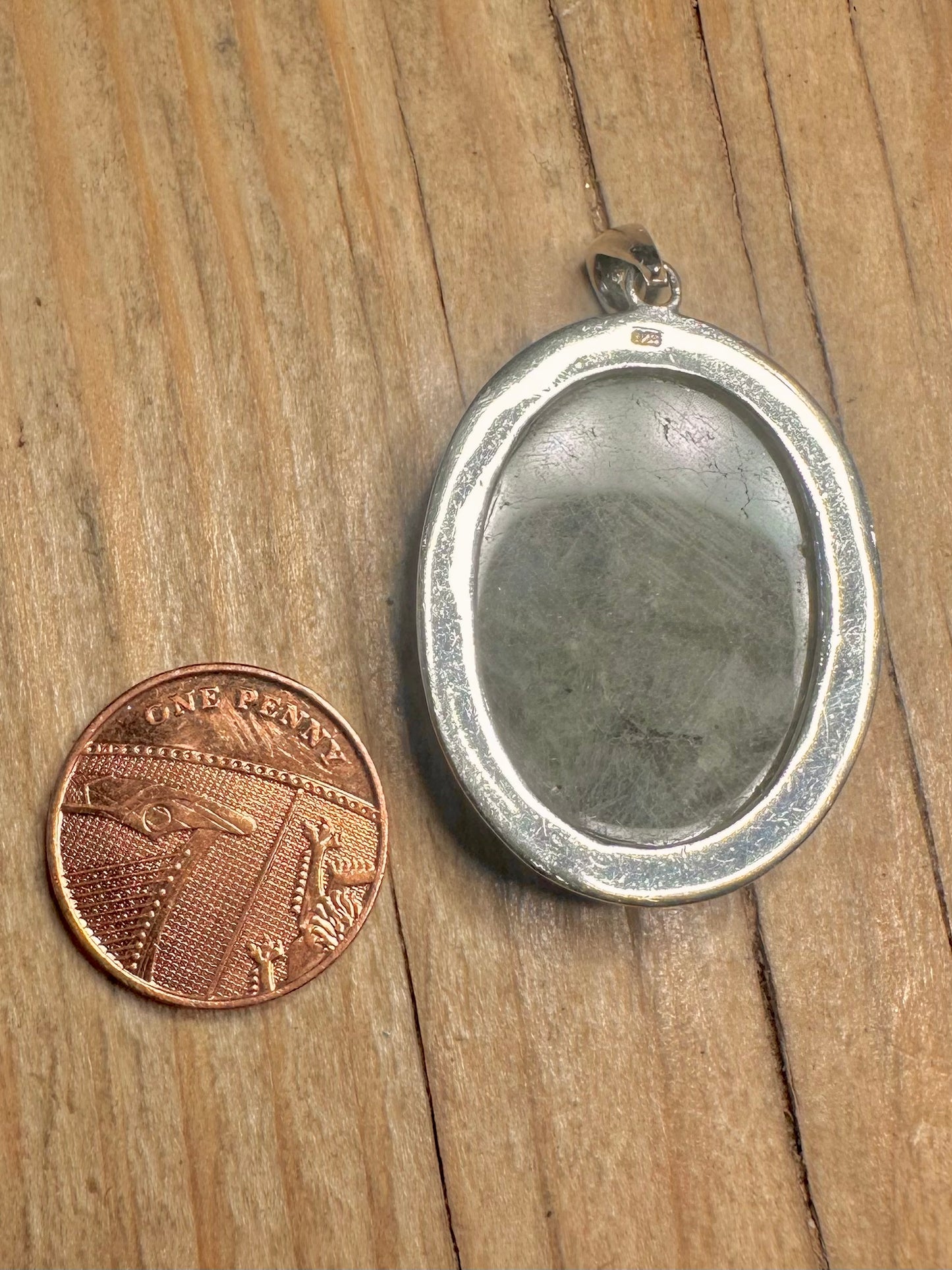 Vintage Labradorite Oval 925 Sterling Silver Pendant