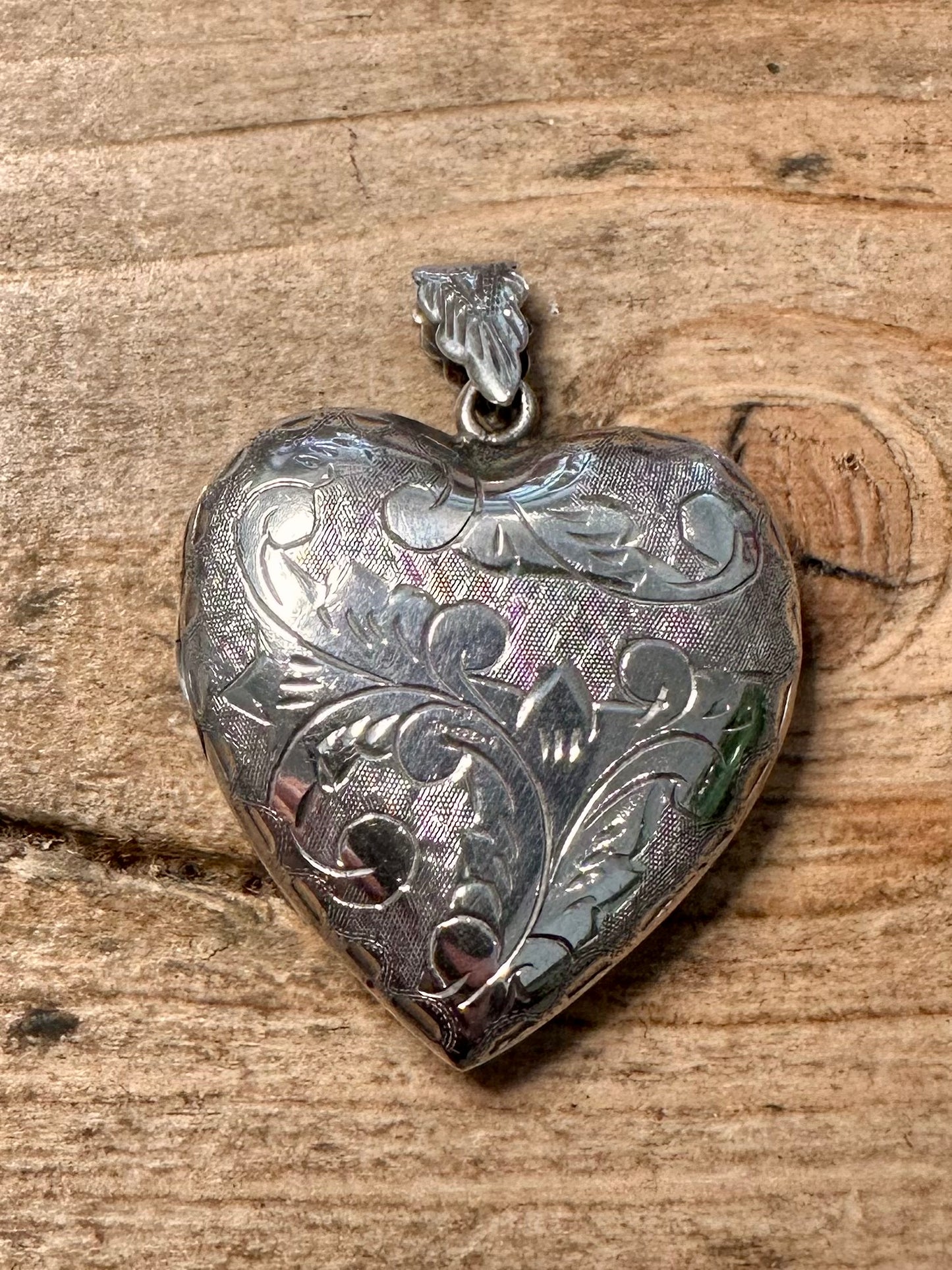 Vintage 1974 Heart Engraved 925 Silver Locket Pendant