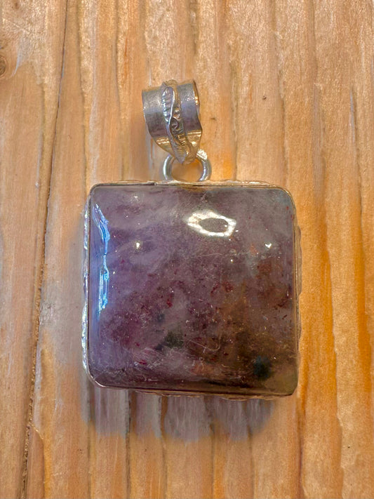 Vintage Square Purple Labradorite 925 Sterling Silver Pendant