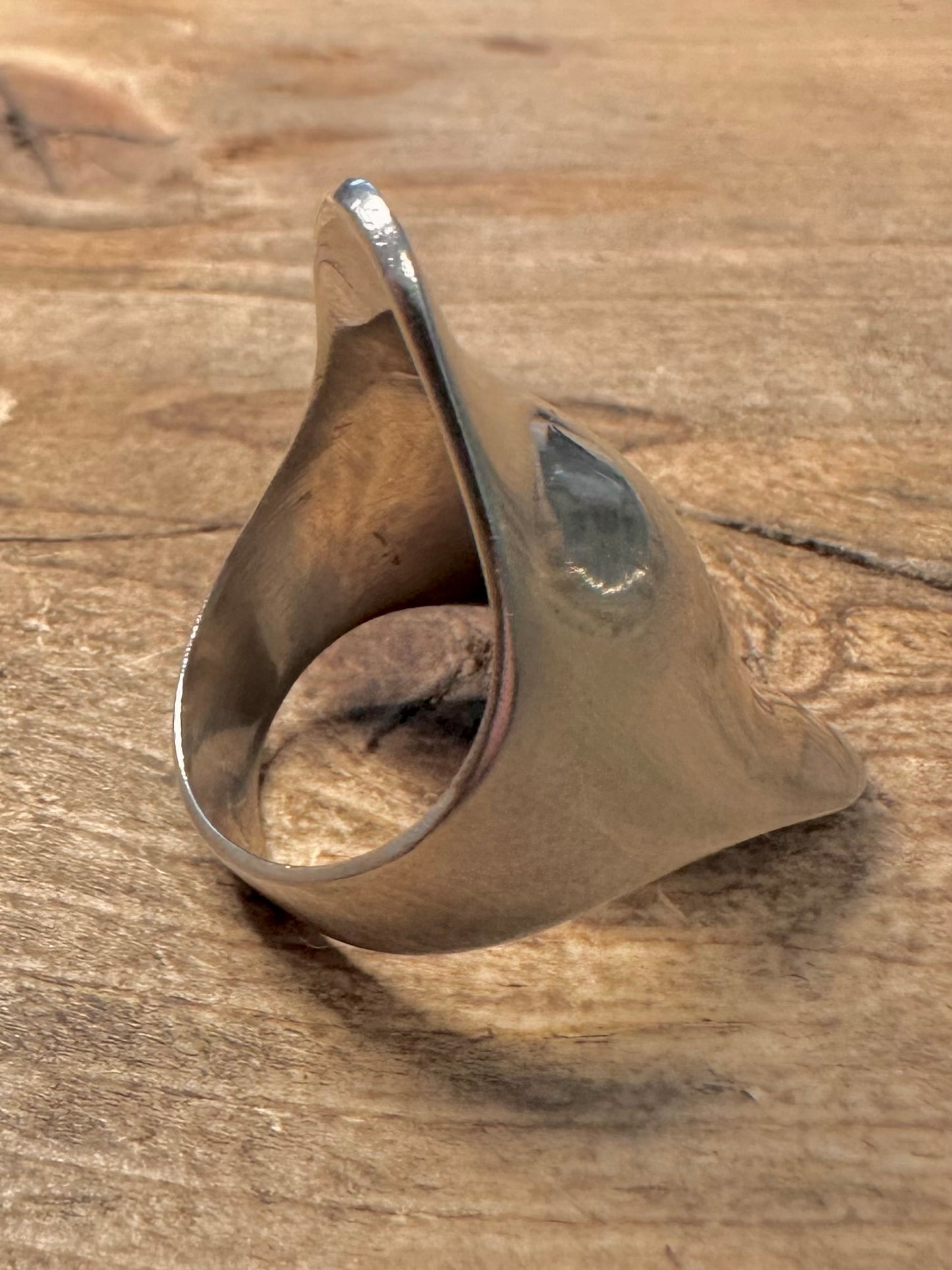 Abstract Long Wave 925 Silver Size R1/2 Ring