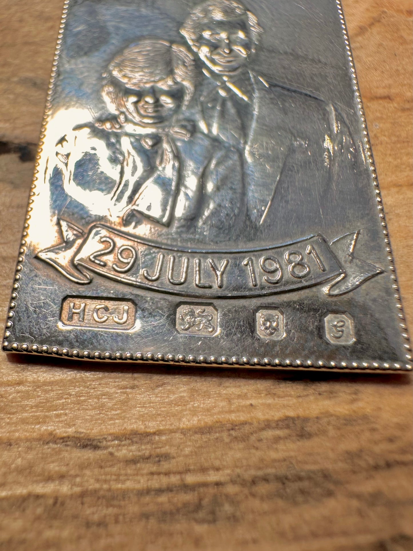 Vintage 1981 Charles and Diana Hallmarked 925 Silver Pendant