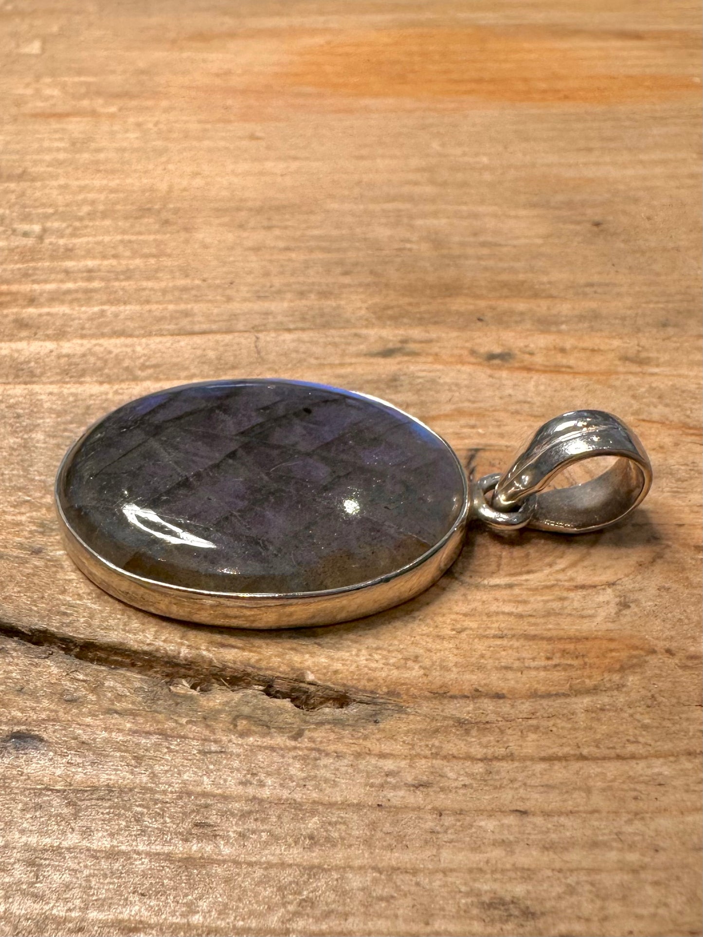 Vintage Oval Labradorite 925 Silver Pendant