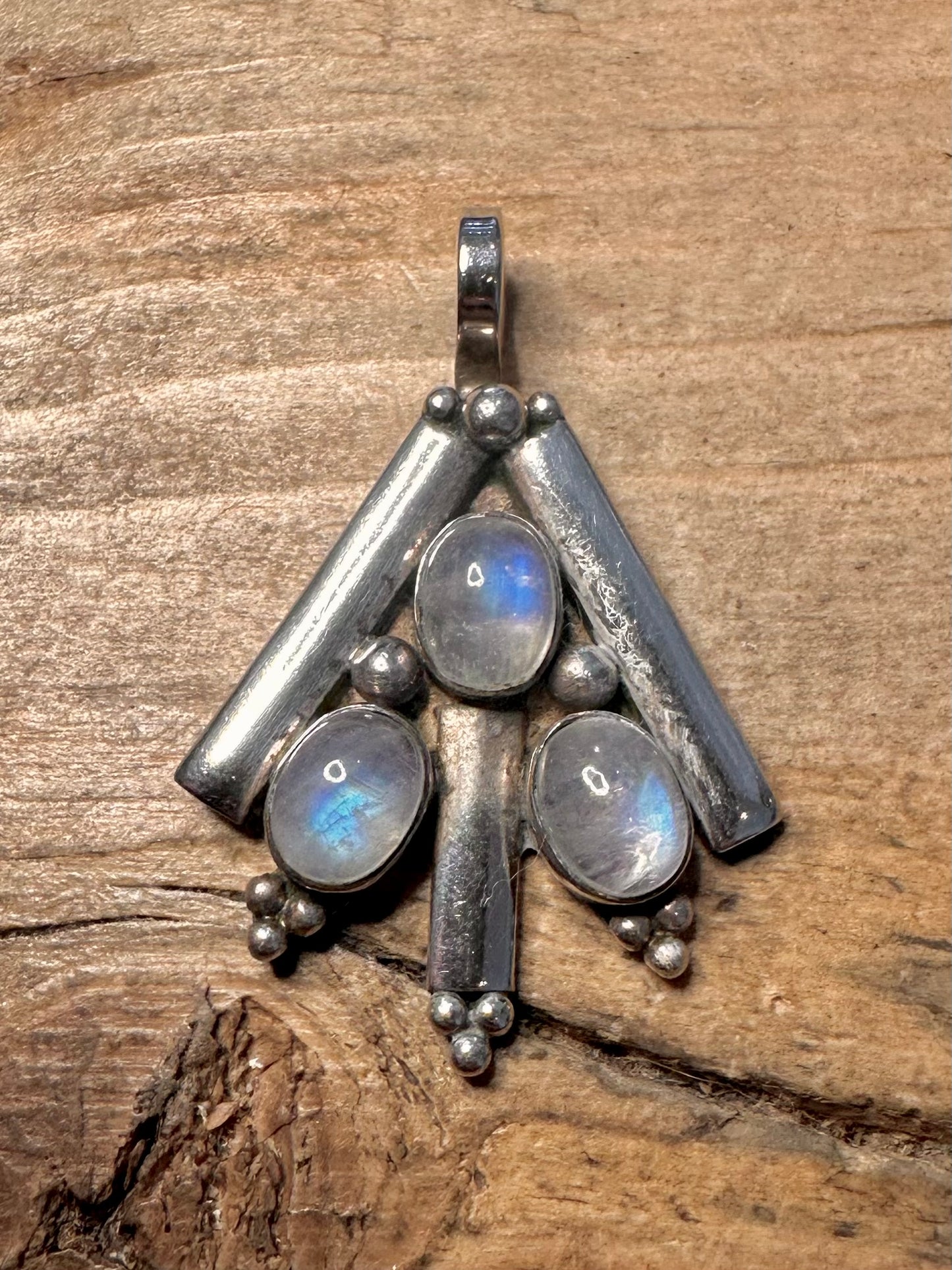 Abstract Moonstone Triangle 925 Silver Pendant